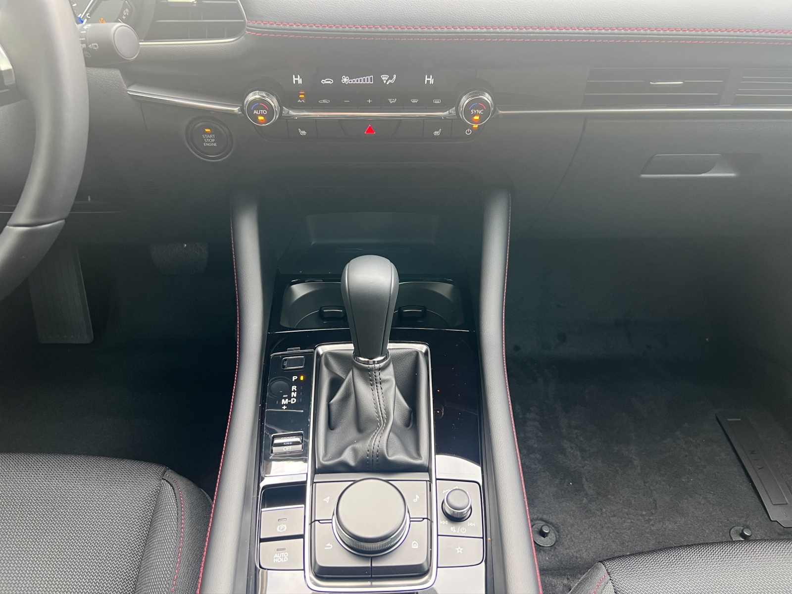 MAZDA 3 Hatchback SKYACTIV-X M Hybrid 186 Homura Automat-image-12