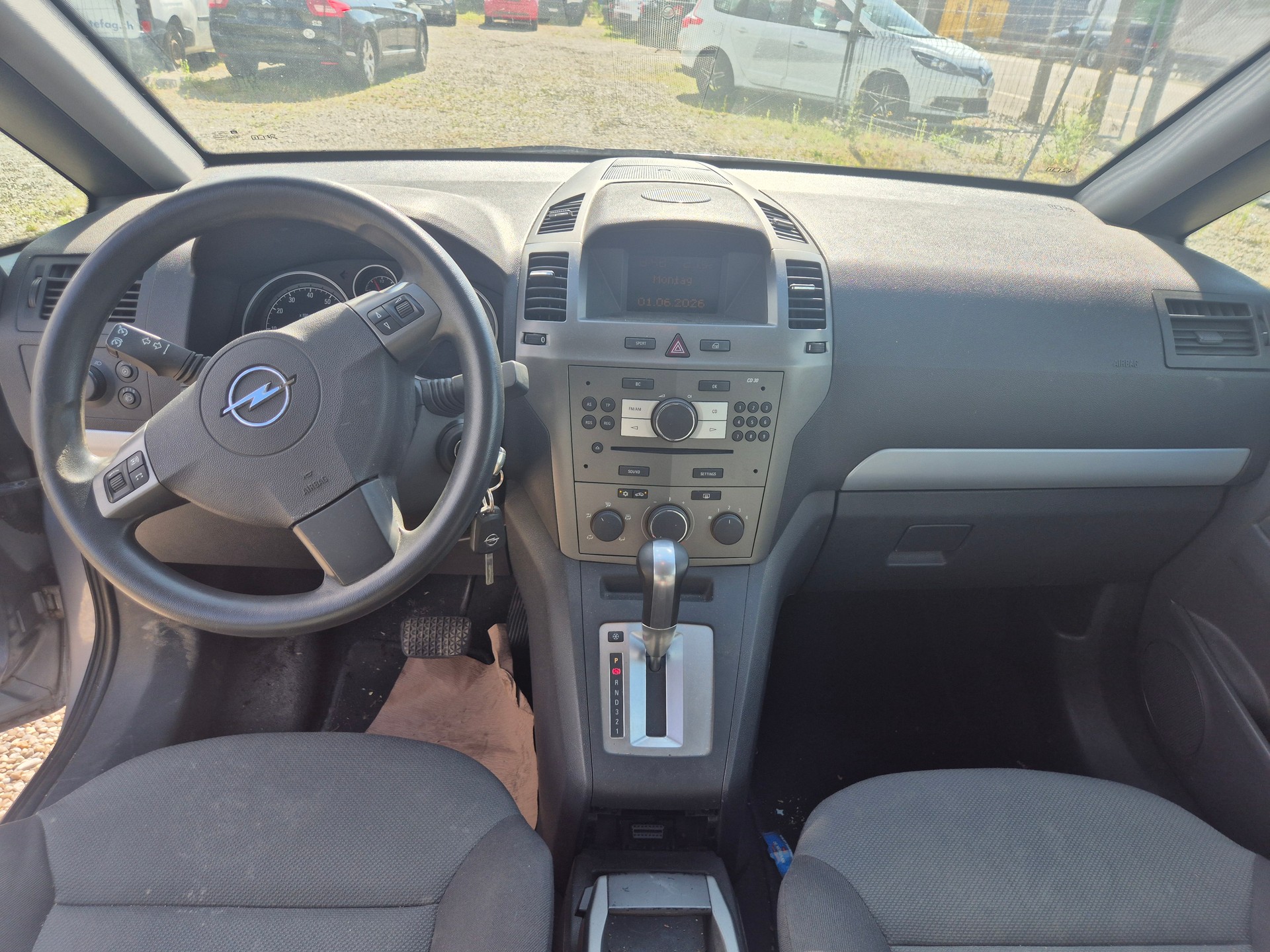 OPEL Zafira 2.2i 16V Winterline-image-10