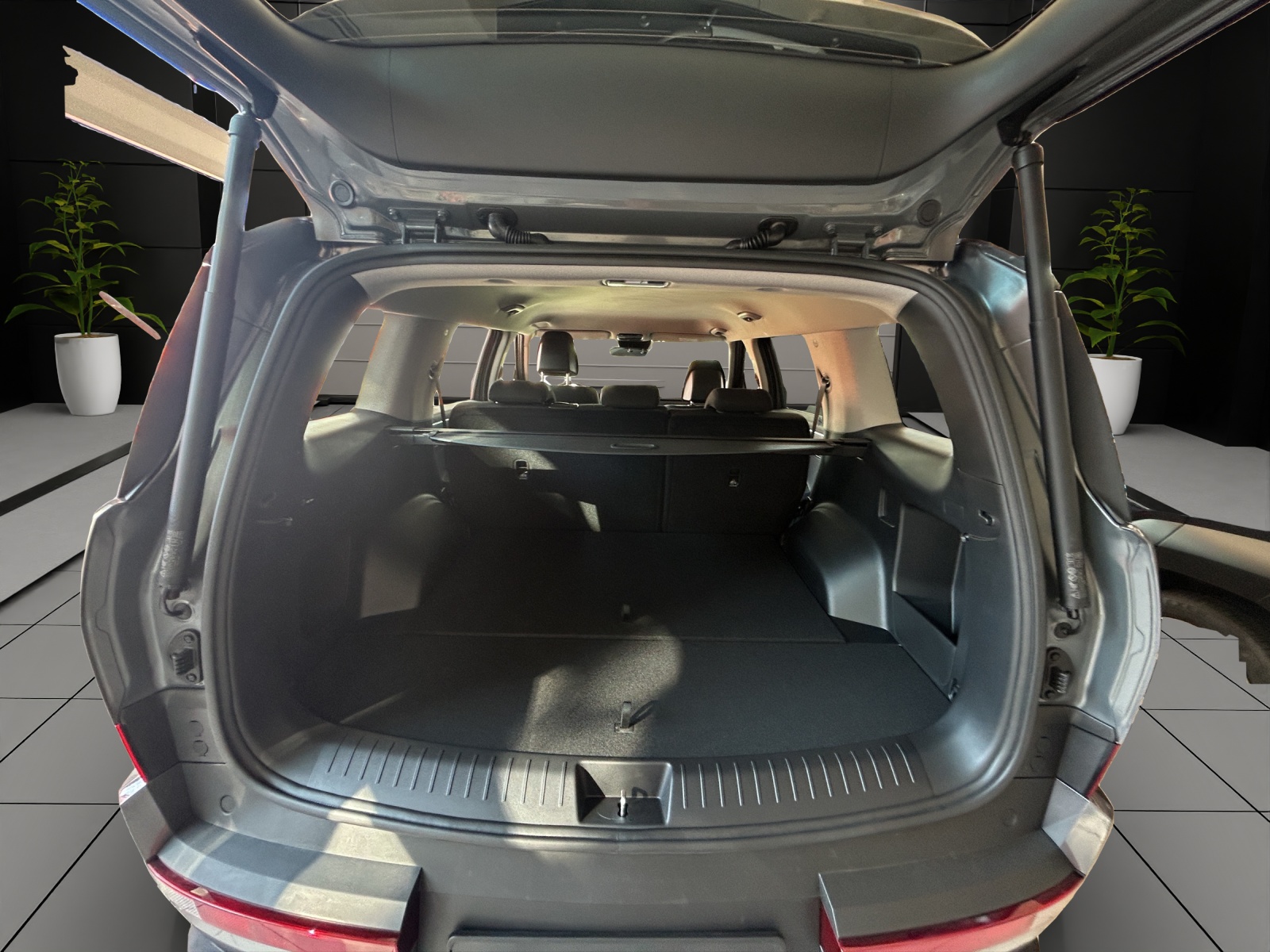 HYUNDAI Santa Fe 1.6 T-GDi HEV Origo 4WD Automatic-image-10