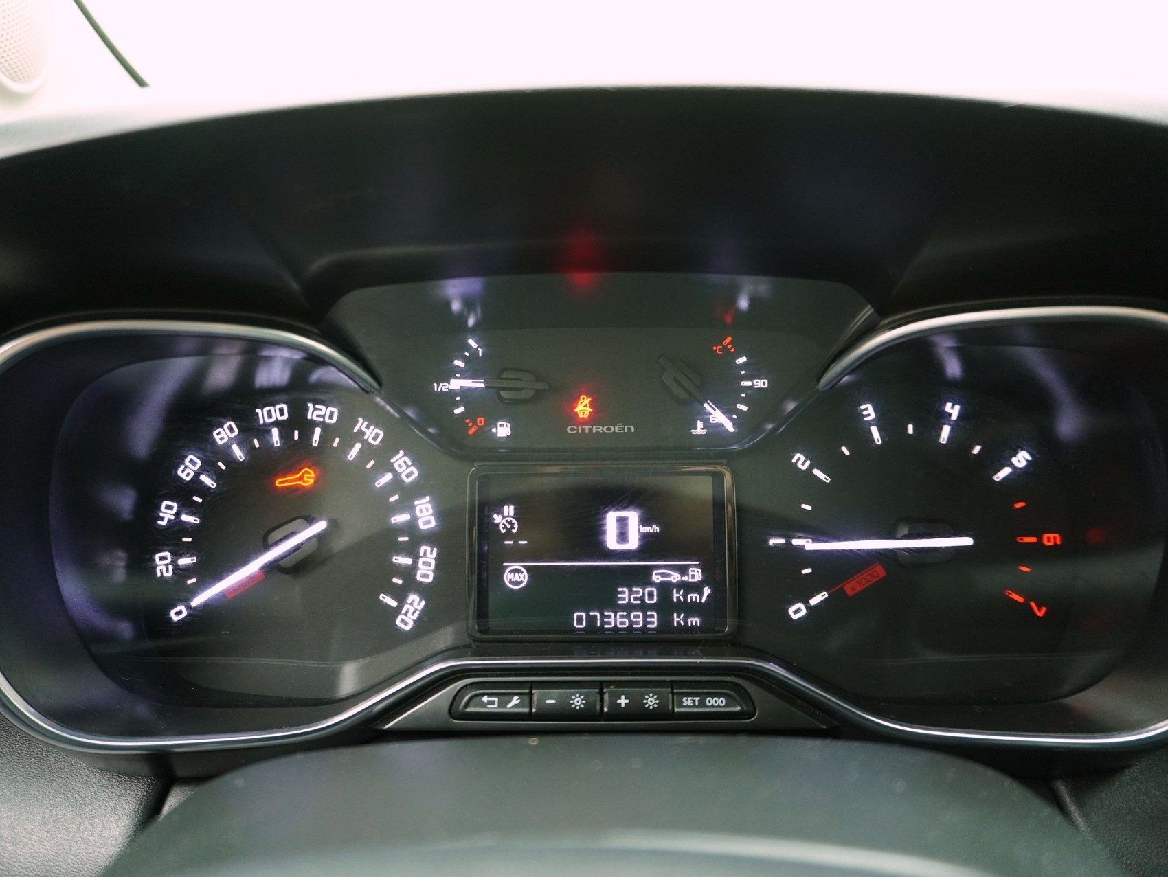 CITROEN C3 Aircross 1.2 PureTech Origins-image-16