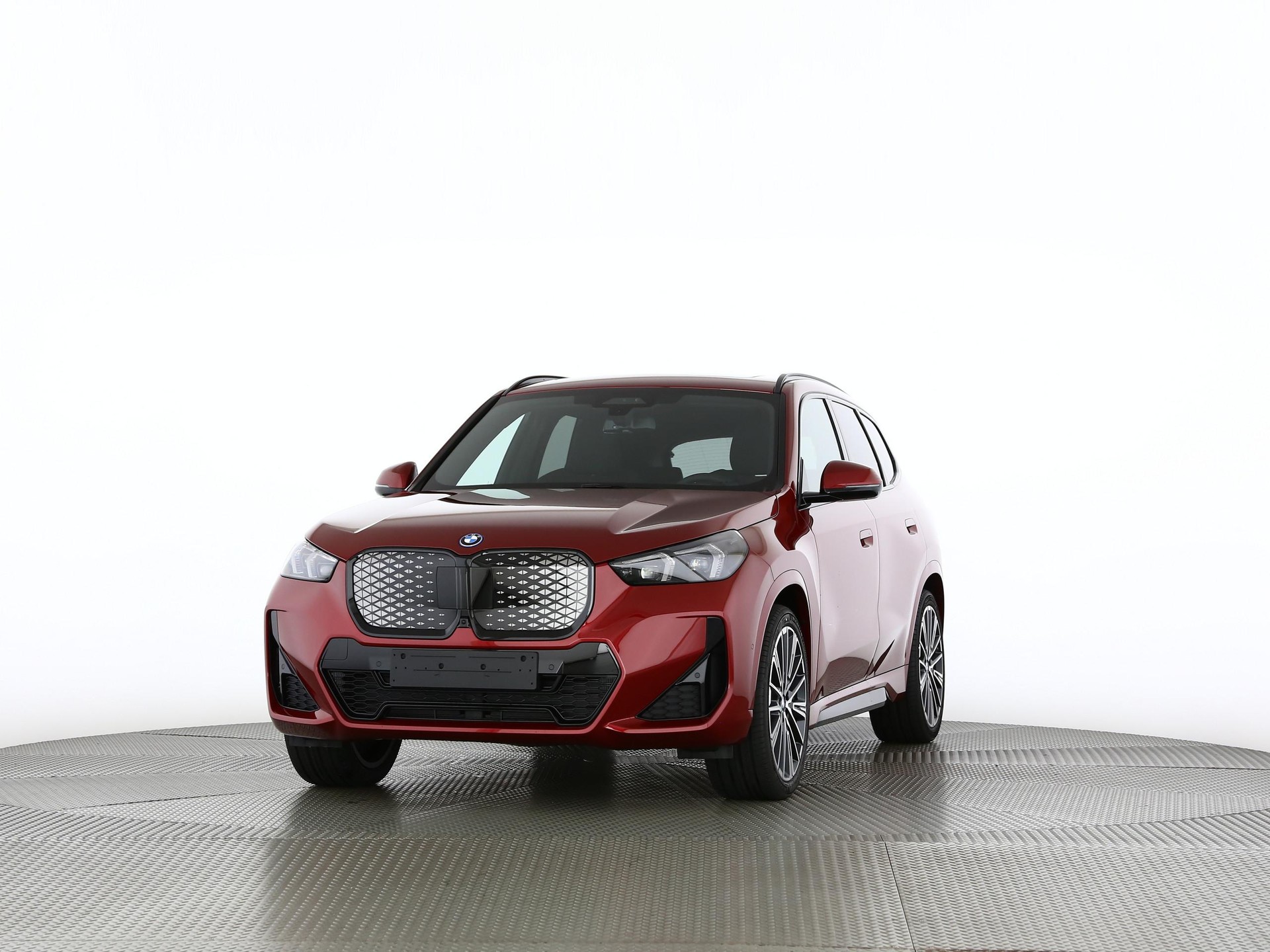 BMW iX1 30 xDrive-image-6