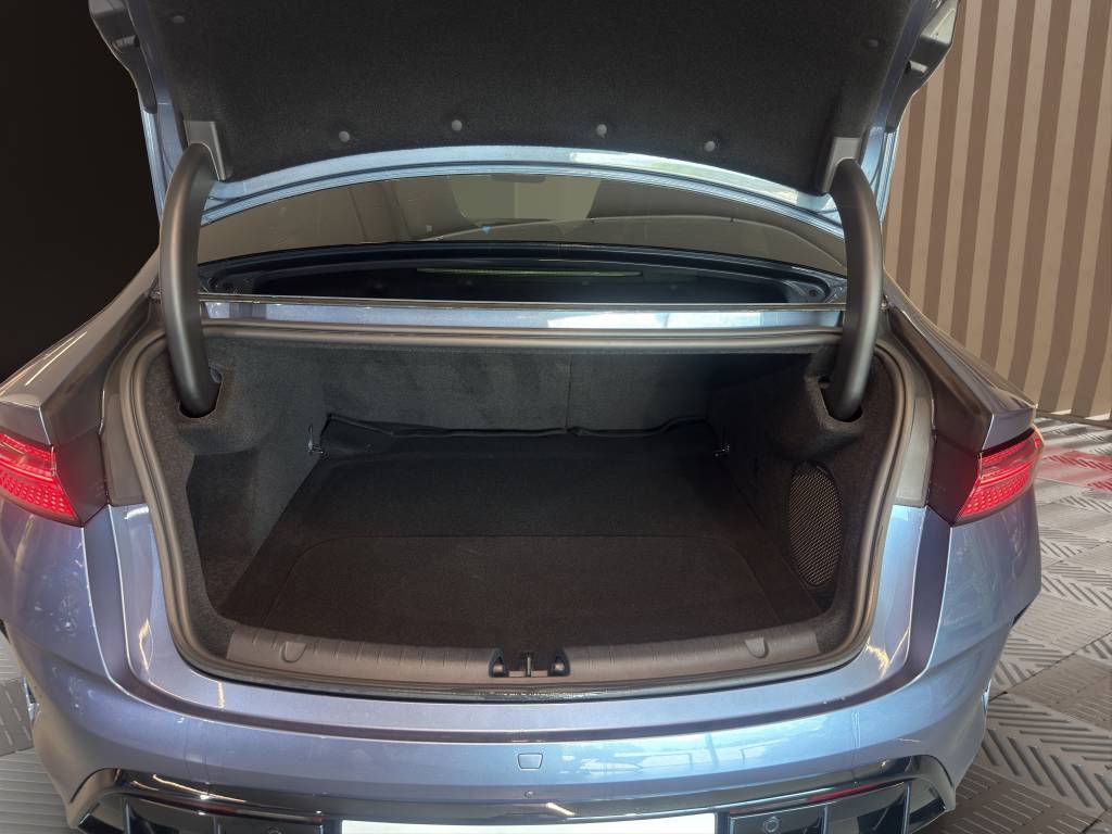 BYD Seal 82,2 kWh Excellence AWD-image-11