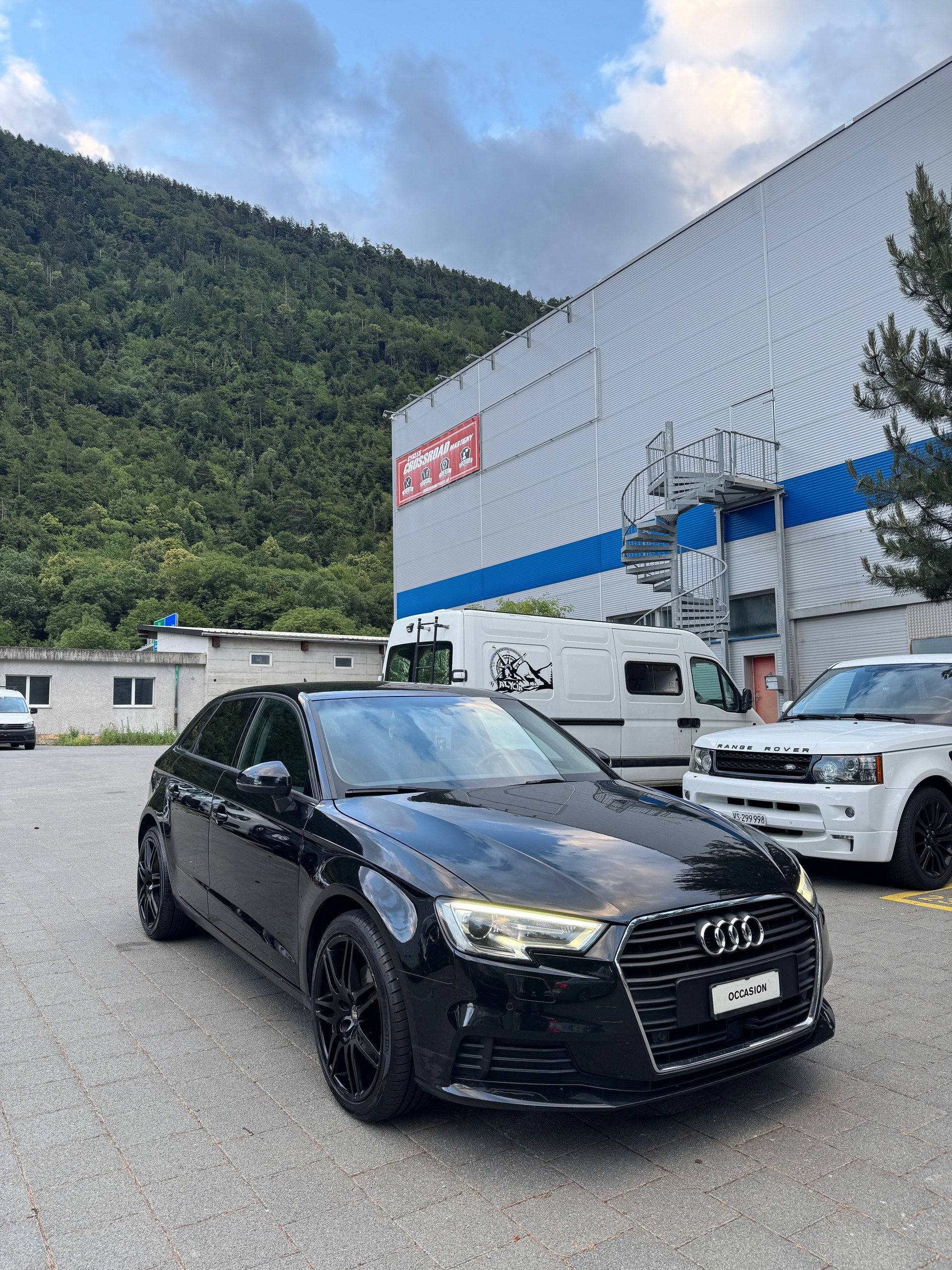 AUDI A3 Sportback 1.6 TDI S-tronic-image-1