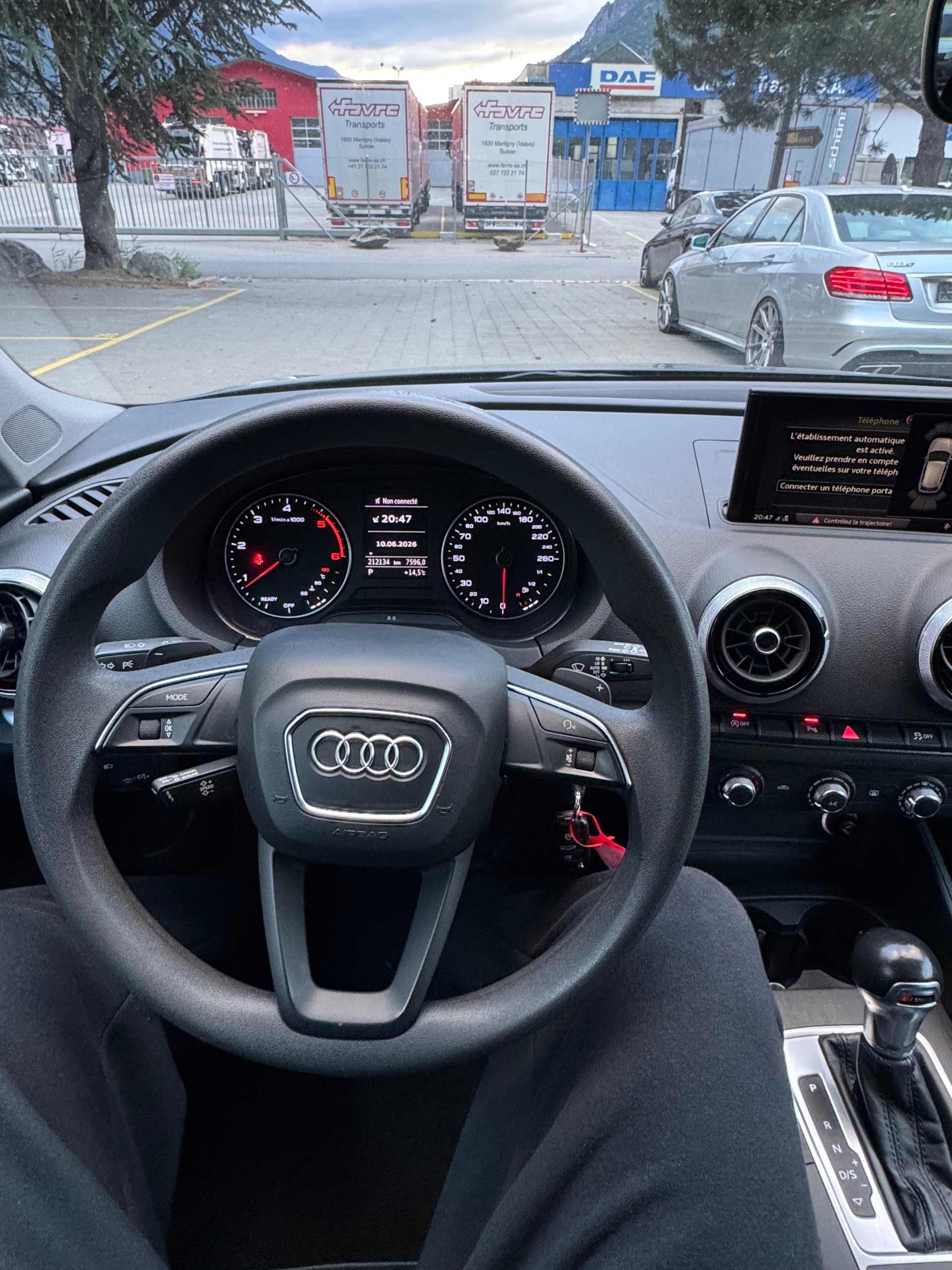 AUDI A3 Sportback 1.6 TDI S-tronic-image-6