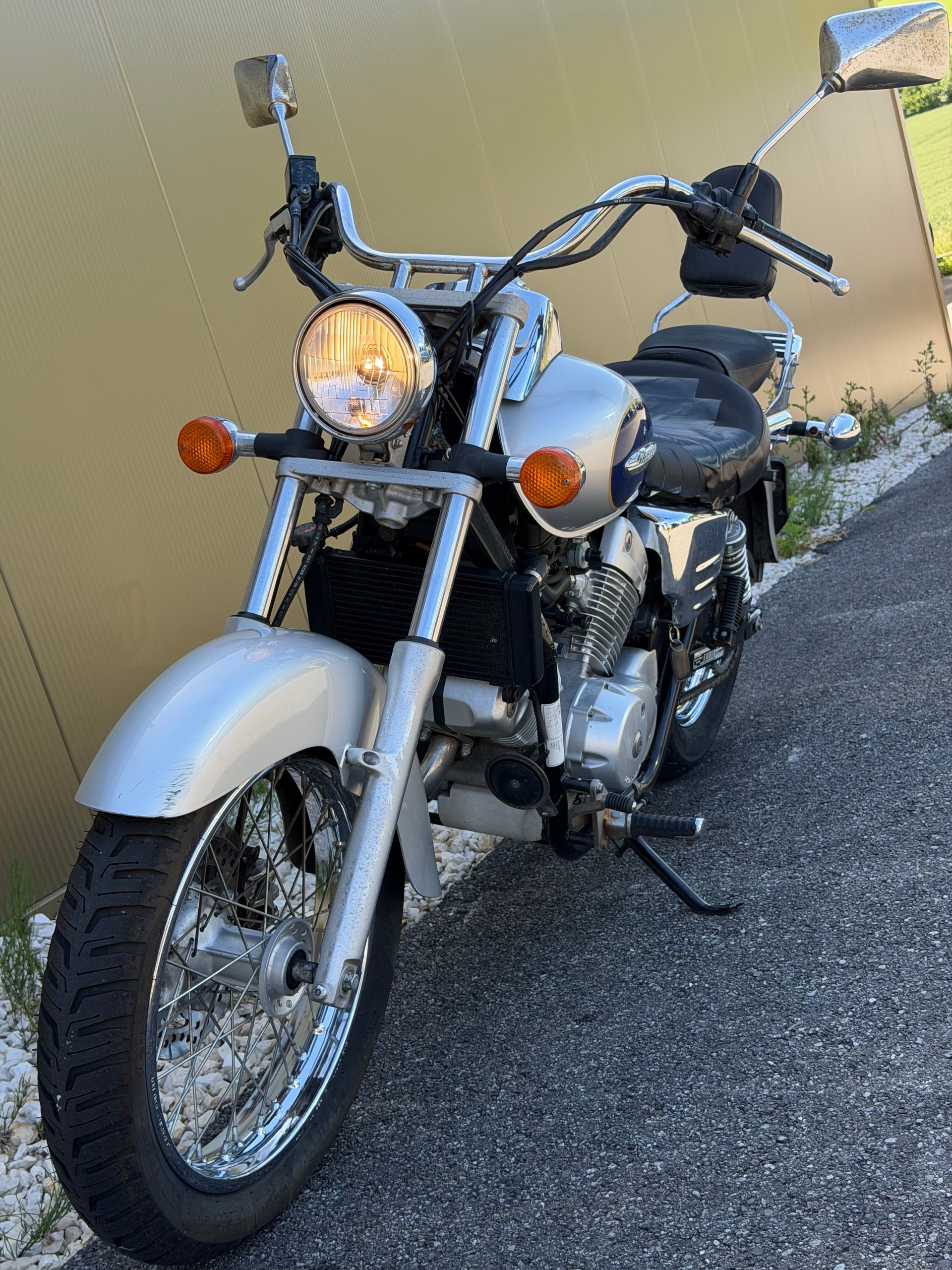 HONDA VT 125 C Shadow-image-7