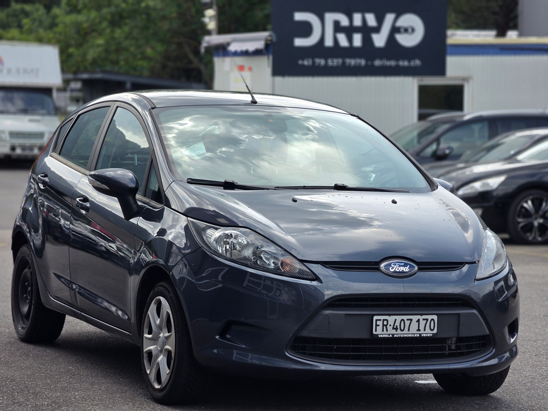 FORD Fiesta 1.4 16V Titanium Automatic