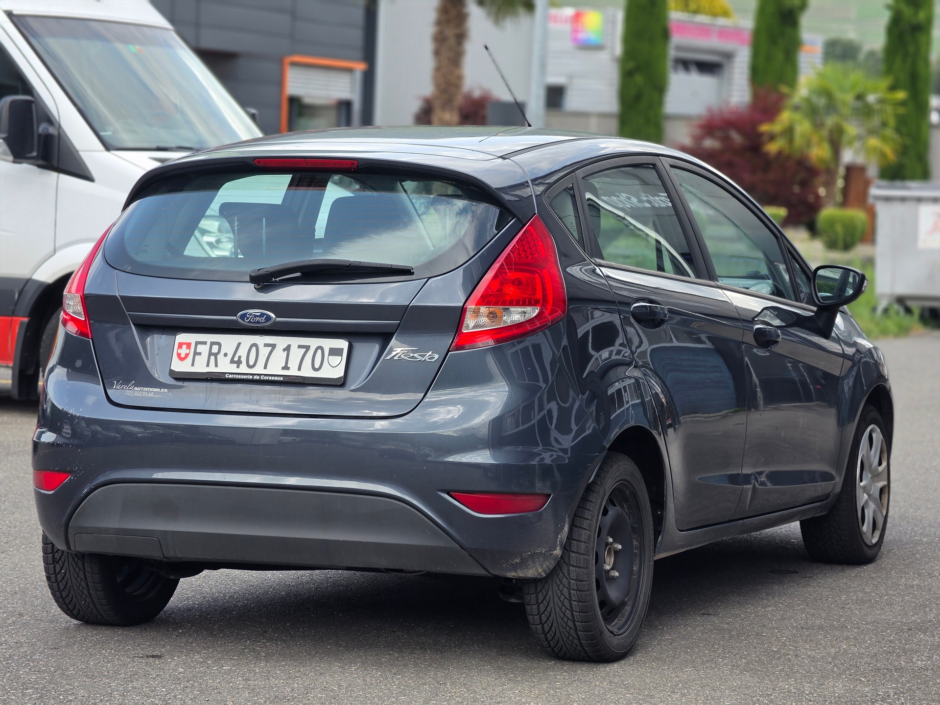 FORD Fiesta 1.4 16V Titanium Automatic-image-4