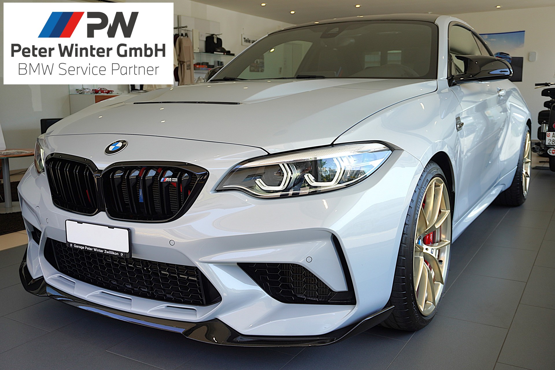 BMW M2 CS