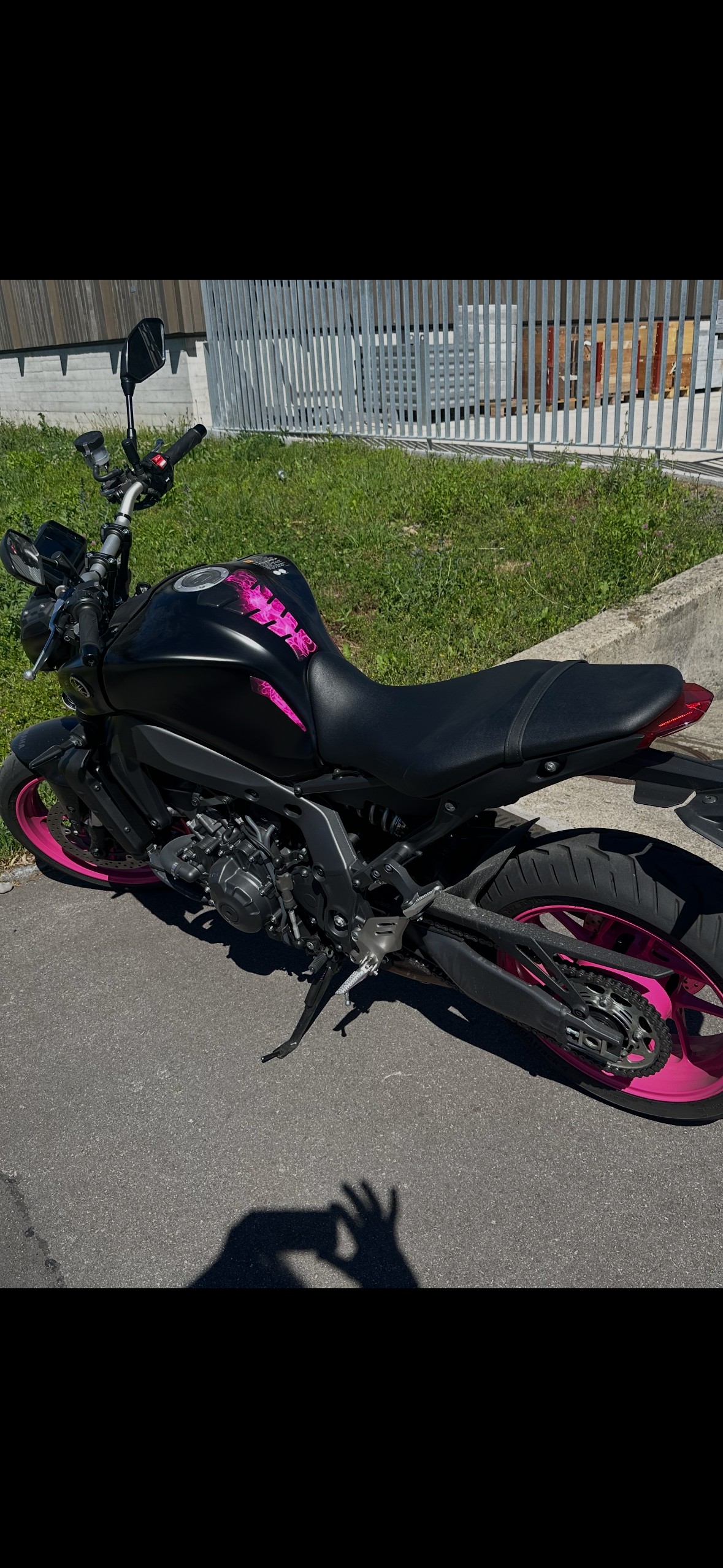 YAMAHA MT-09-image-4