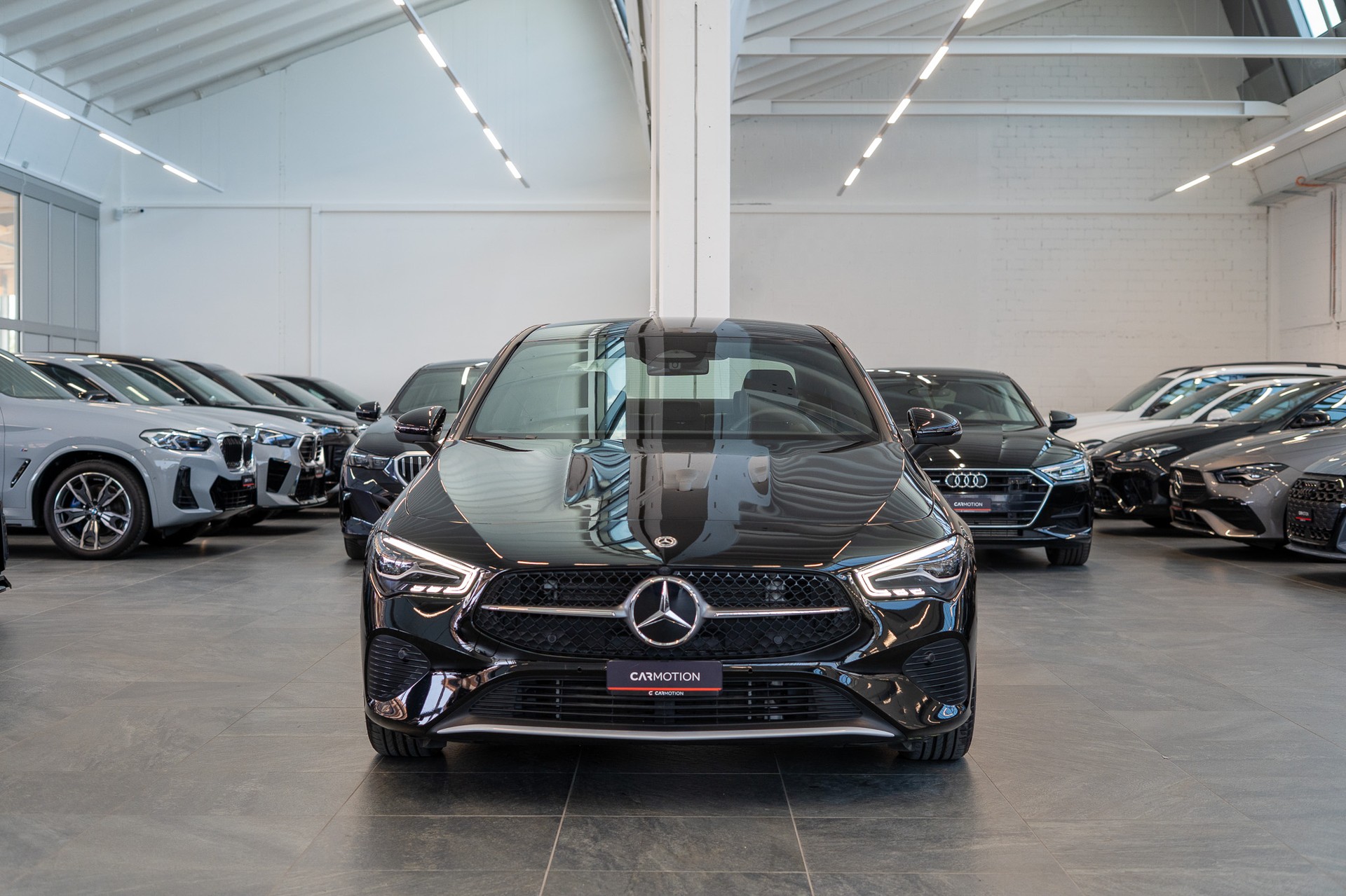 MERCEDES-BENZ CLA 180 Progressive / Facelift / Rückfahrkamera / Sitzheizung-showroom-element-1