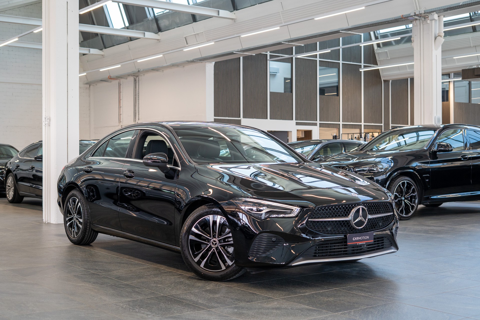 MERCEDES-BENZ CLA 180 Progressive / Facelift / Rückfahrkamera / Sitzheizung-showroom-element-2