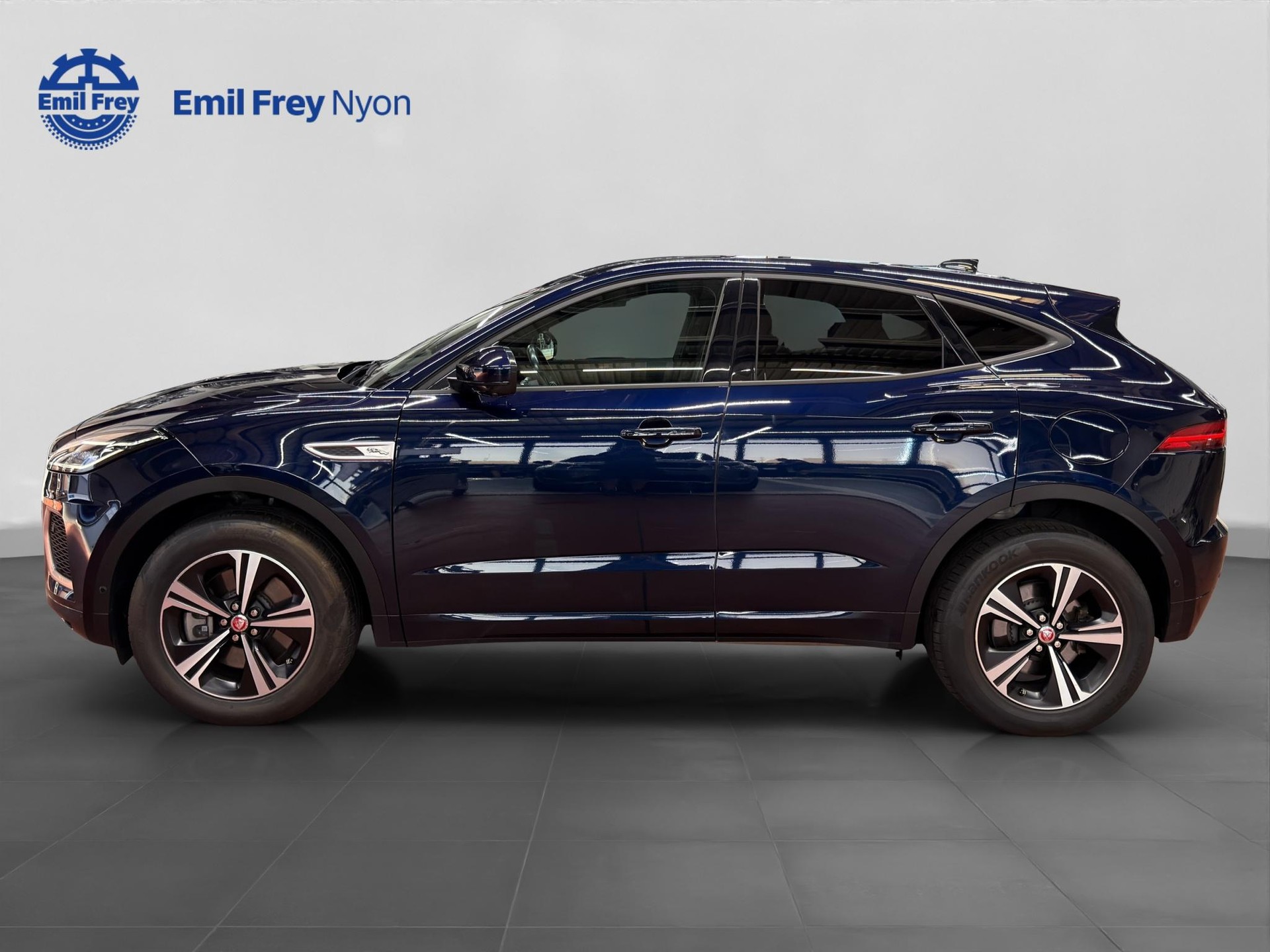 JAGUAR E-Pace 1.5 T 300e R-Dynamic S AWD-showroom-element-3