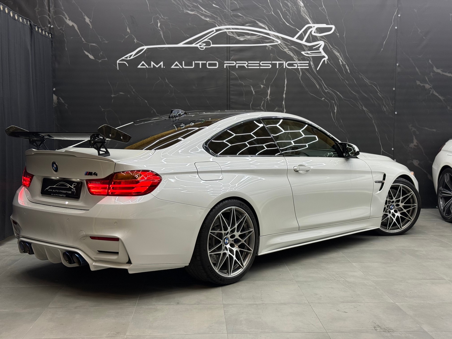BMW M4 Coupé DKG-image-3