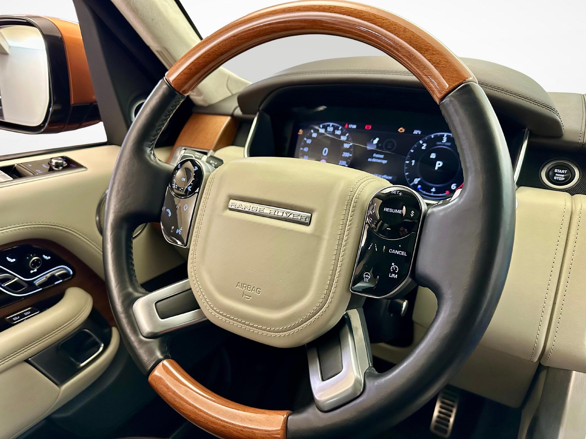 LAND ROVER Range Rover 3.0 I6D Autobiography-image-6