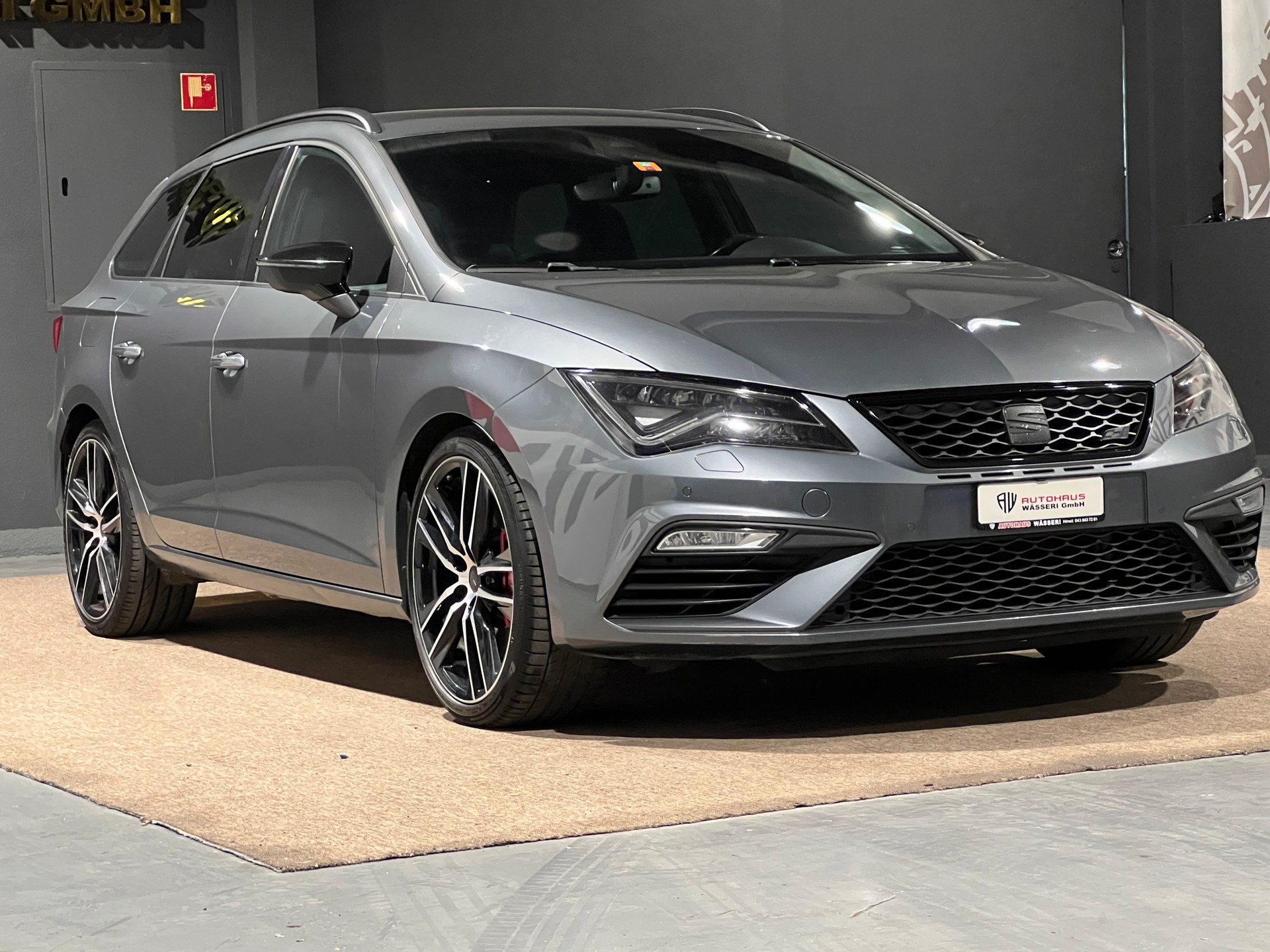 SEAT Leon ST 2.0 TSI Cupra 360 4 Drive DSG