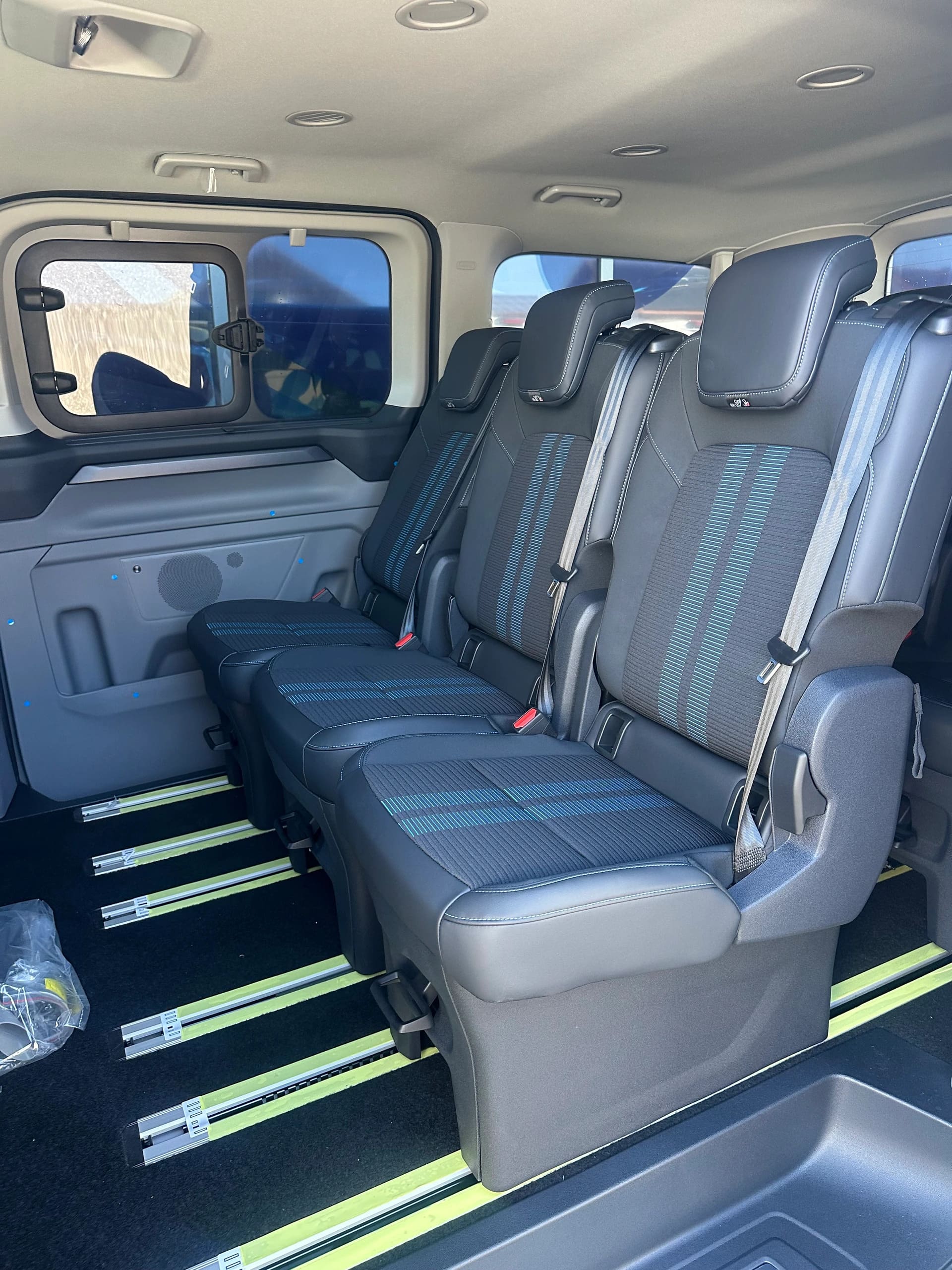 FORD Tourneo Custom 320 L1 2.0 EcoBl Sport/170CV/Aut.4x4-image-11