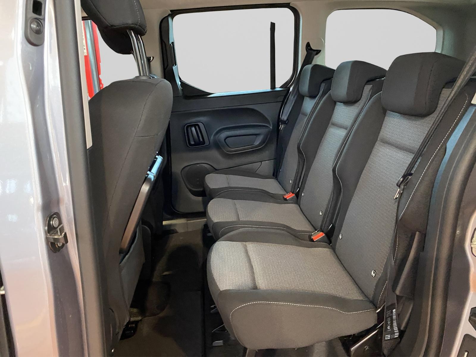 TOYOTA Proace City Verso L2 1.5 HDi 130 Trend-image-9