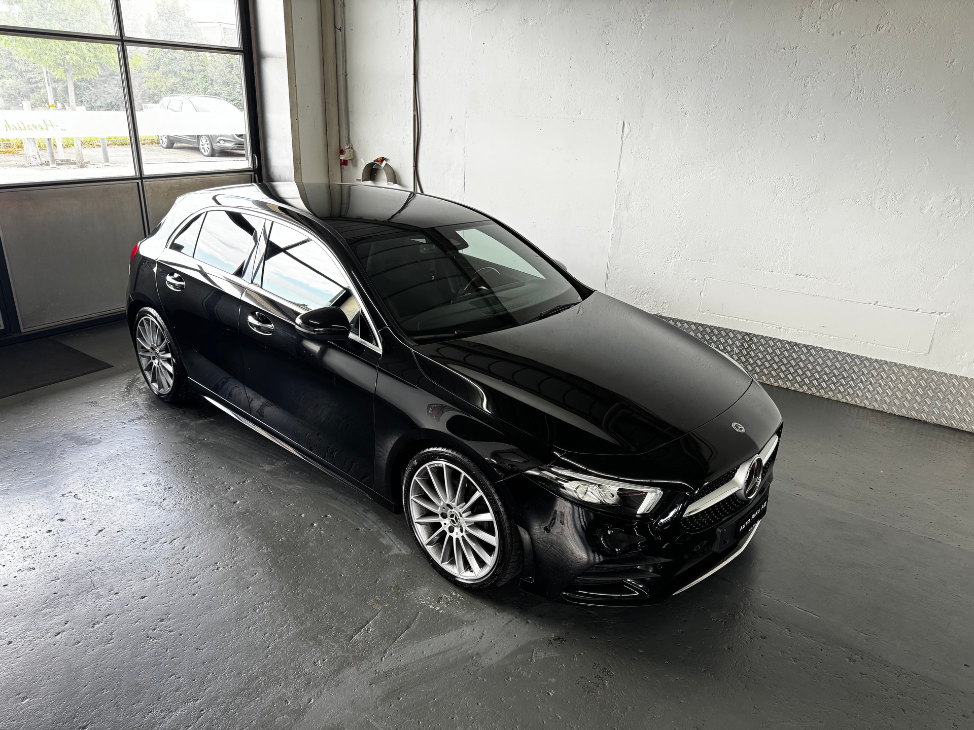 MERCEDES-BENZ A 200 AMG Line 7G-DCT