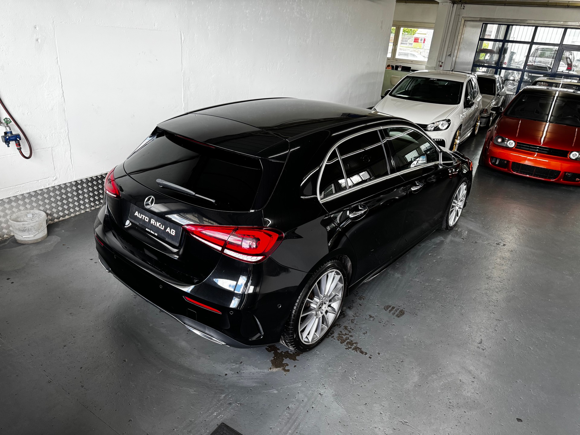 MERCEDES-BENZ A 200 AMG Line 7G-DCT-image-7