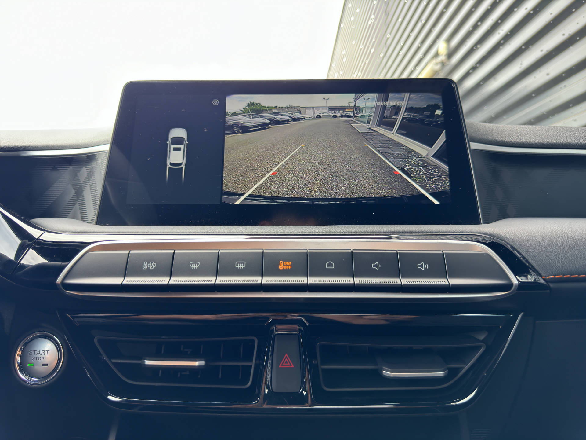 MG 3 1.5 Hybrid+ Luxury-image-6