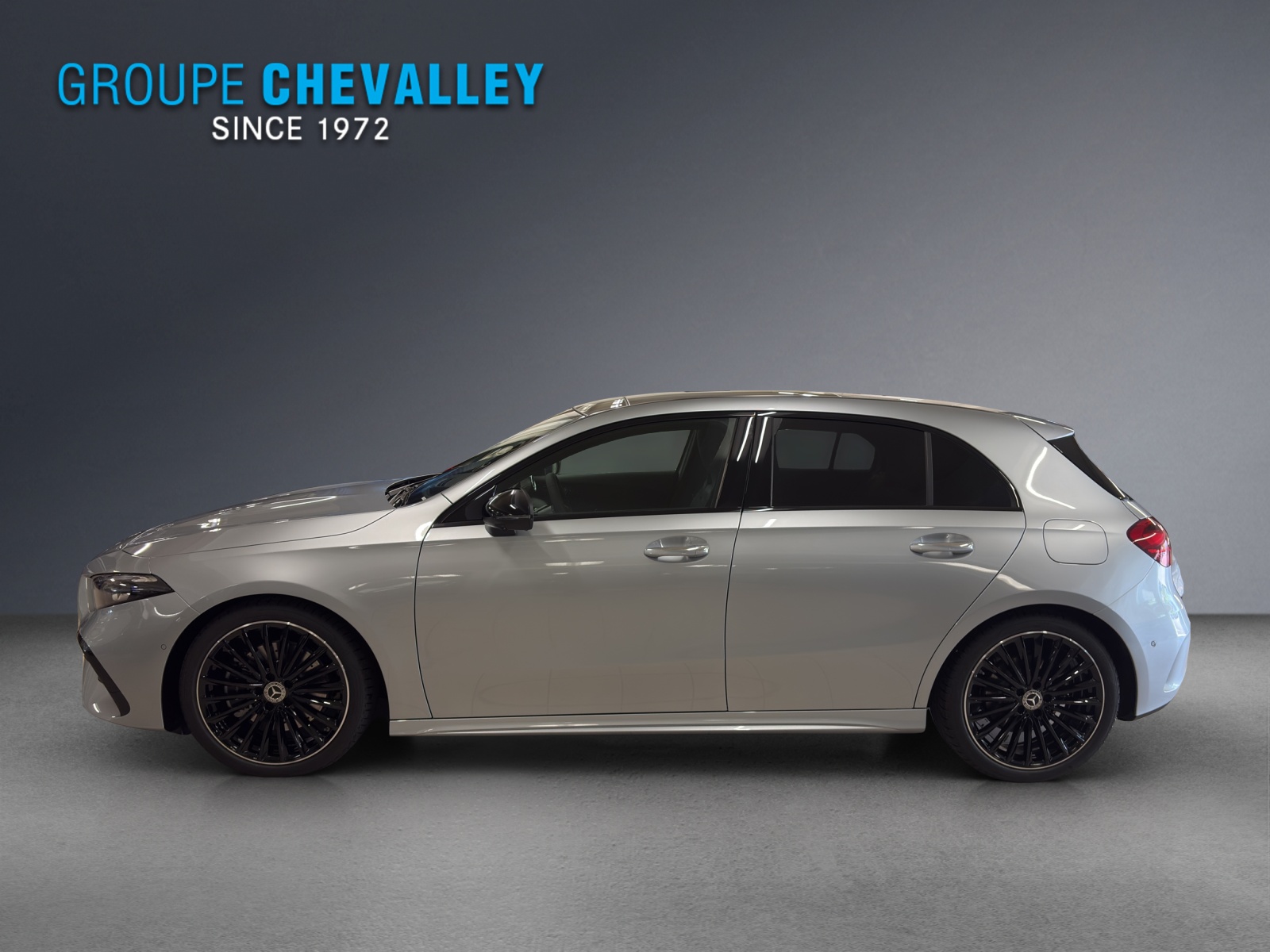 MERCEDES-BENZ A 220 4M Berline Compacte-showroom-element-1