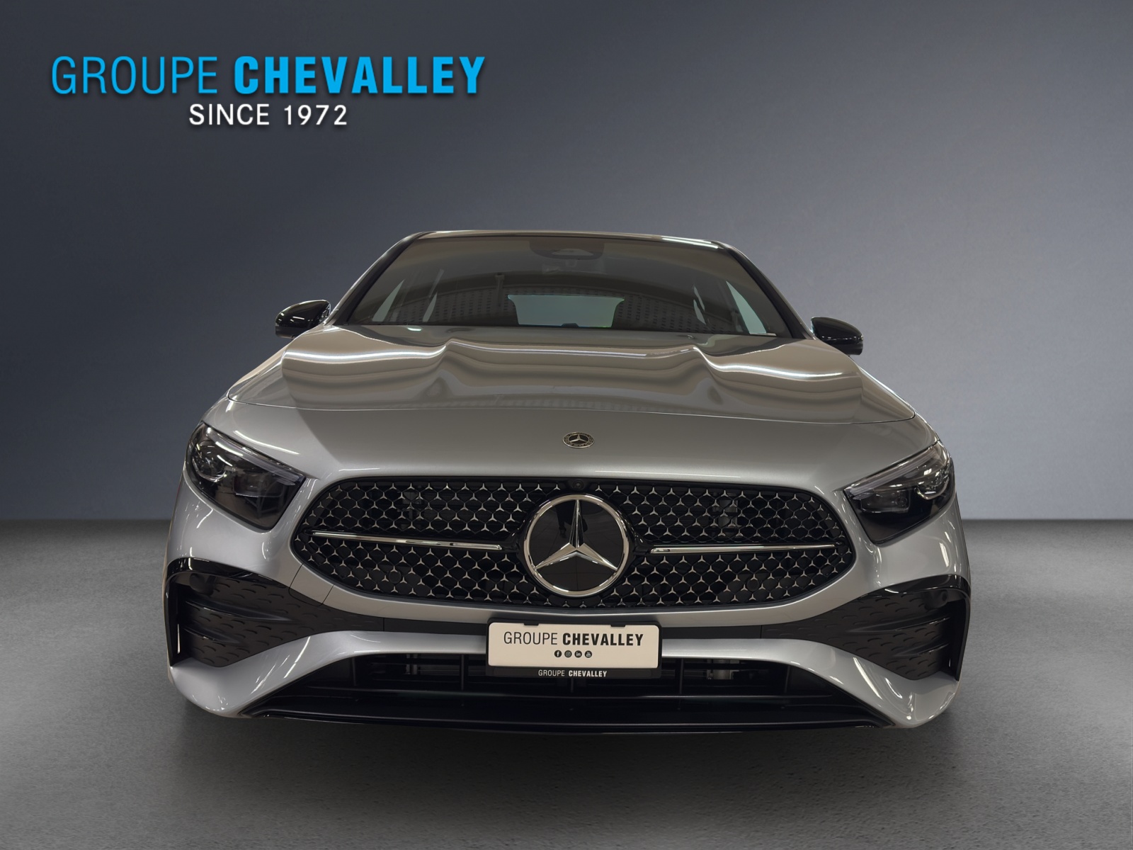 MERCEDES-BENZ A 220 4M Berline Compacte-showroom-element-3