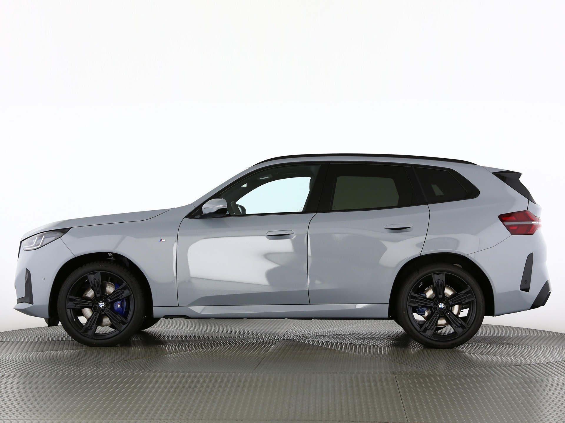BMW X3 40d xDrive-showroom-element-2