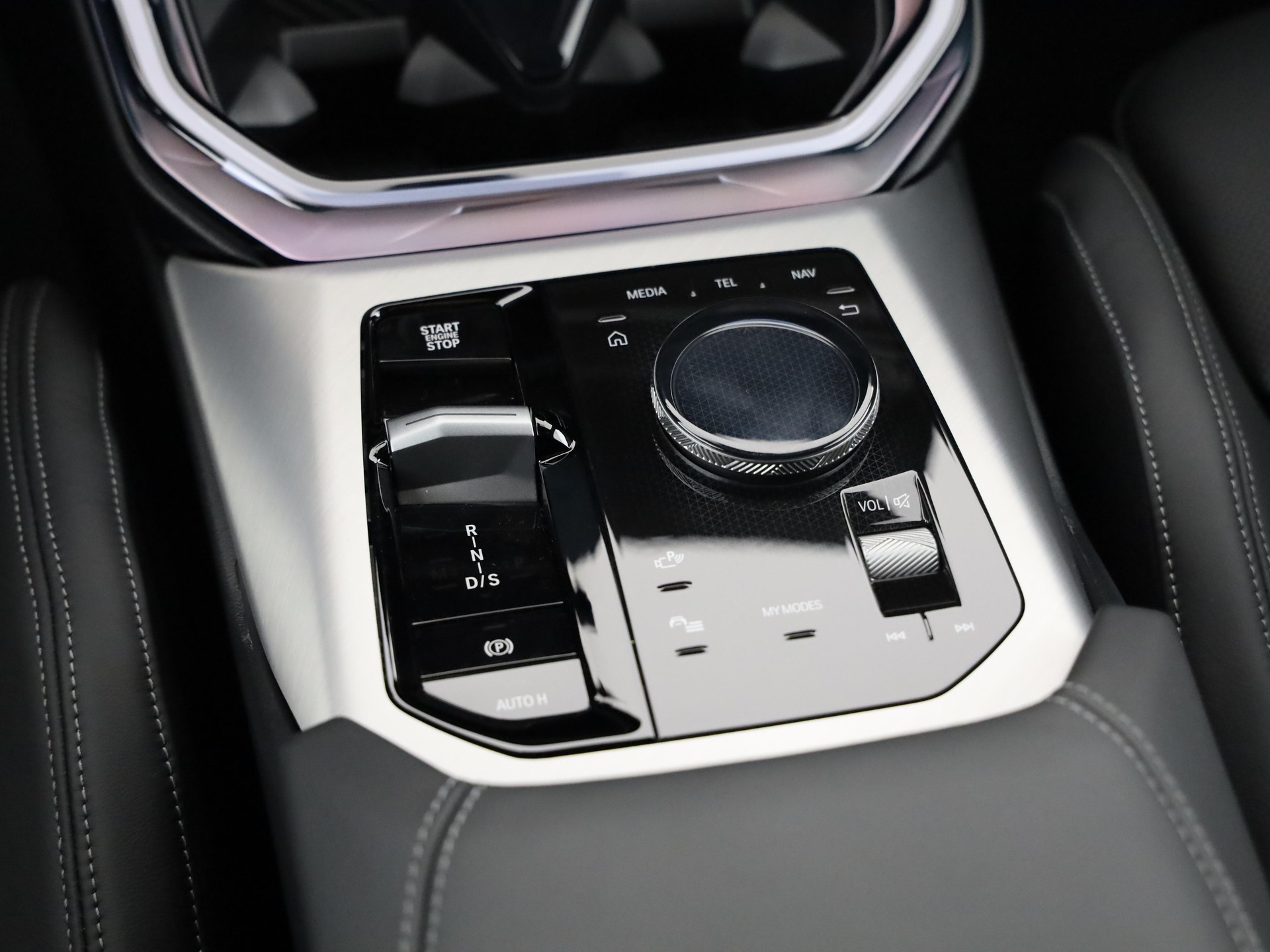 BMW X3 40d xDrive-image-16