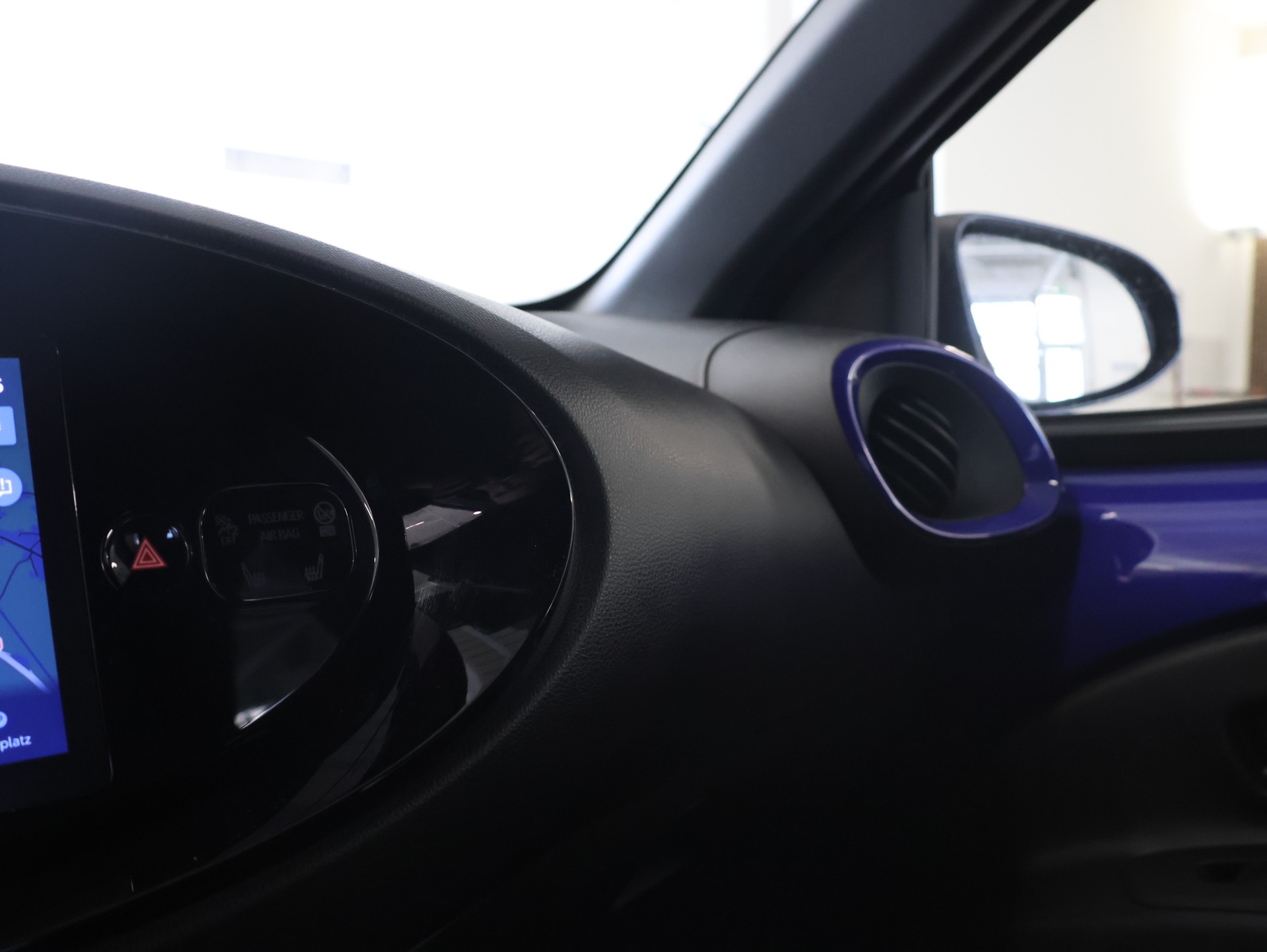 TOYOTA Aygo X 1.0 VVT-i Trend CVT *Sitzheizung* *Rückfahrkamera* *Faltdach*-image-21