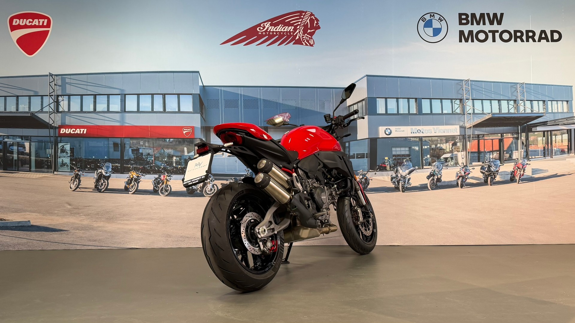 DUCATI Monster+ 890-image-4