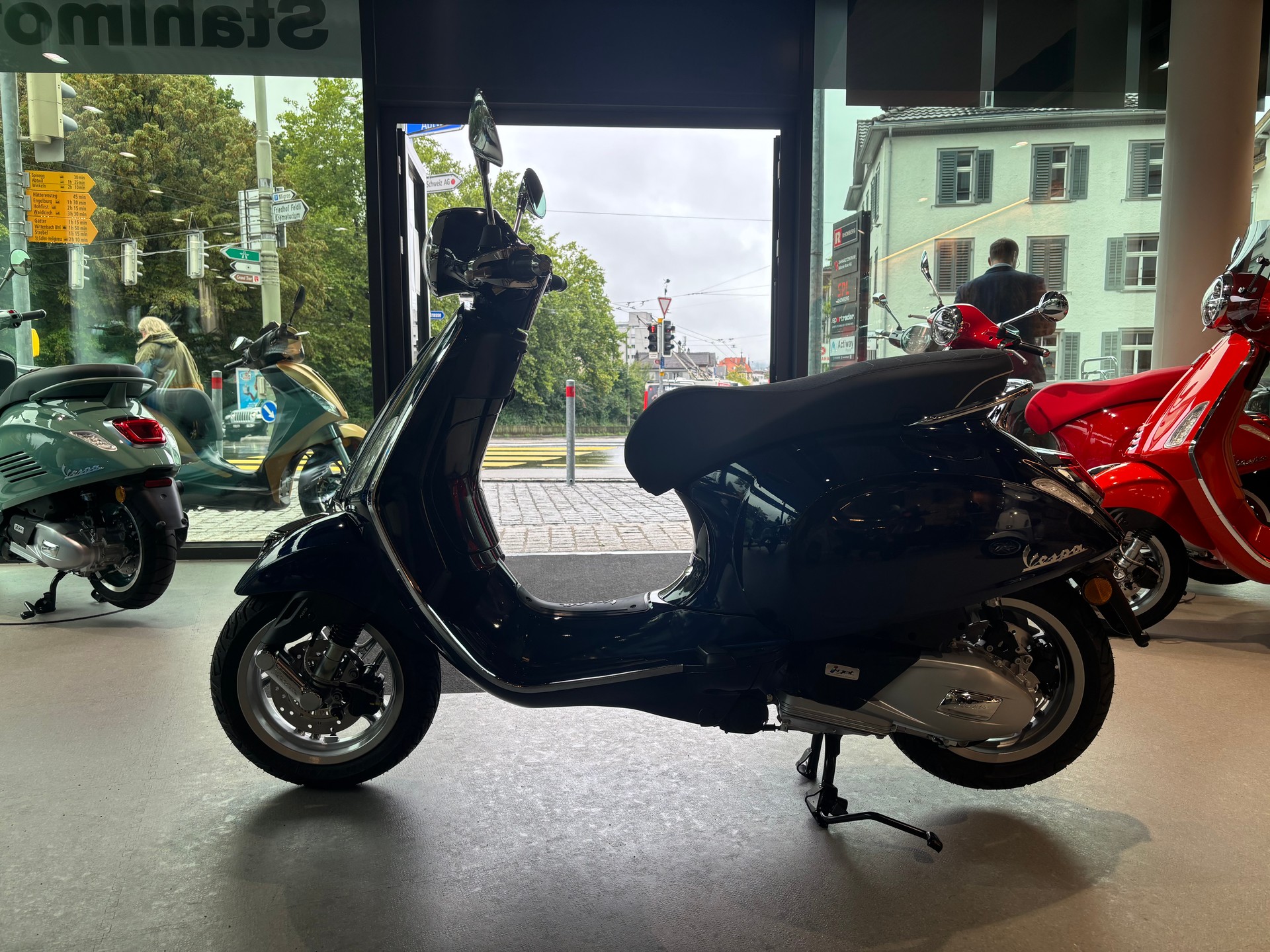 PIAGGIO Vespa Primavera 125 E5+-image-2