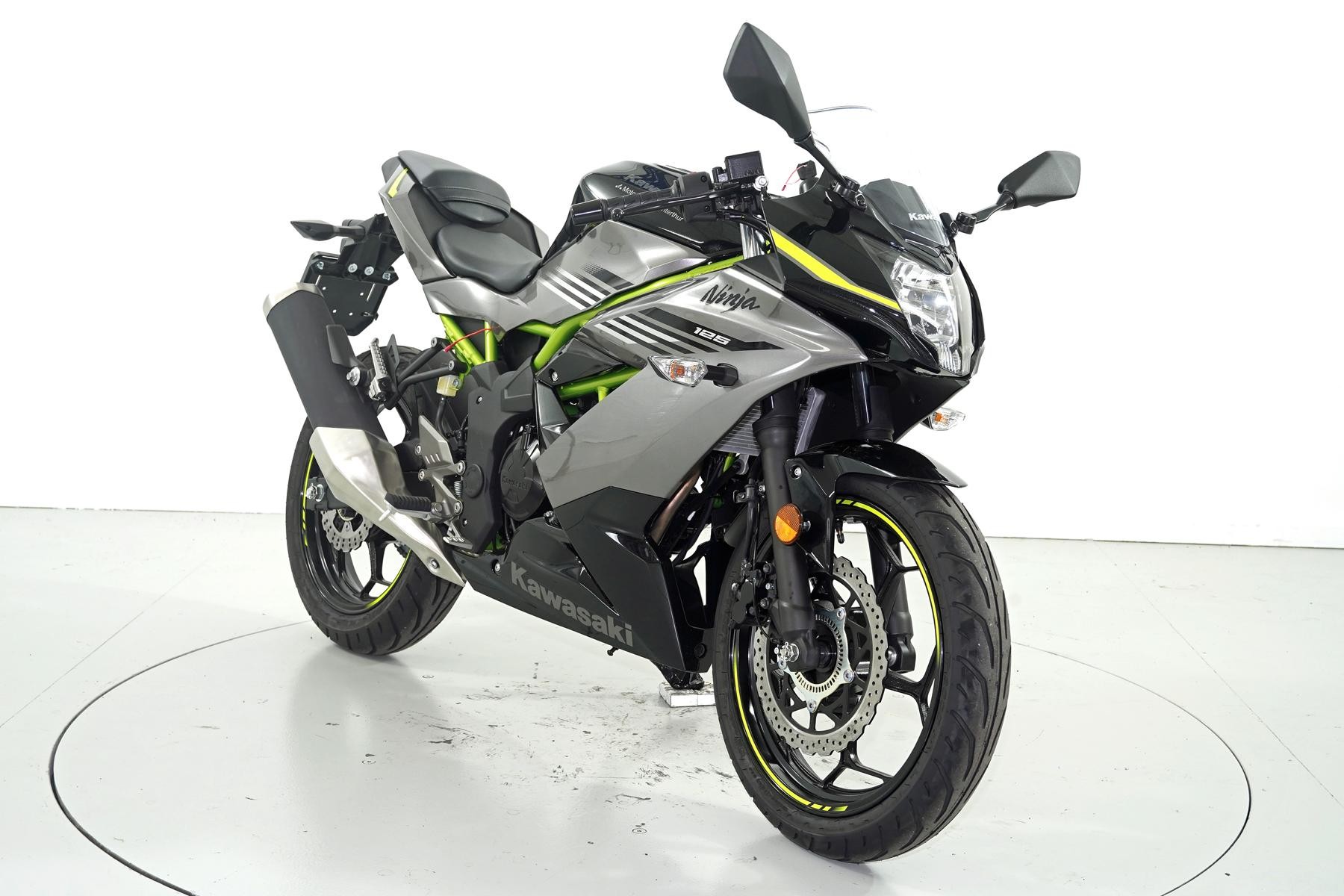 KAWASAKI Ninja 125 ABS-image-1