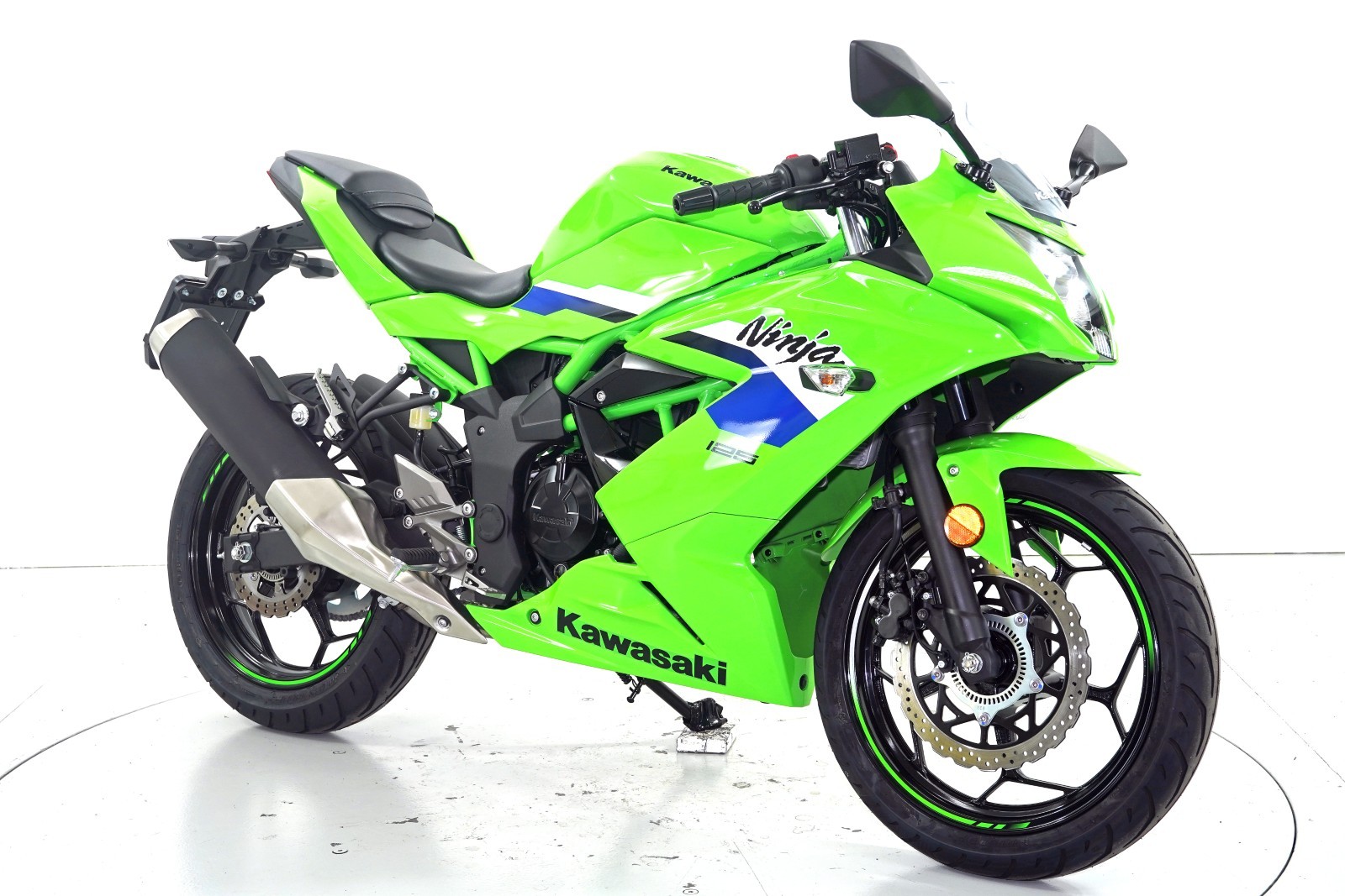KAWASAKI Ninja 125 ABS-image-1