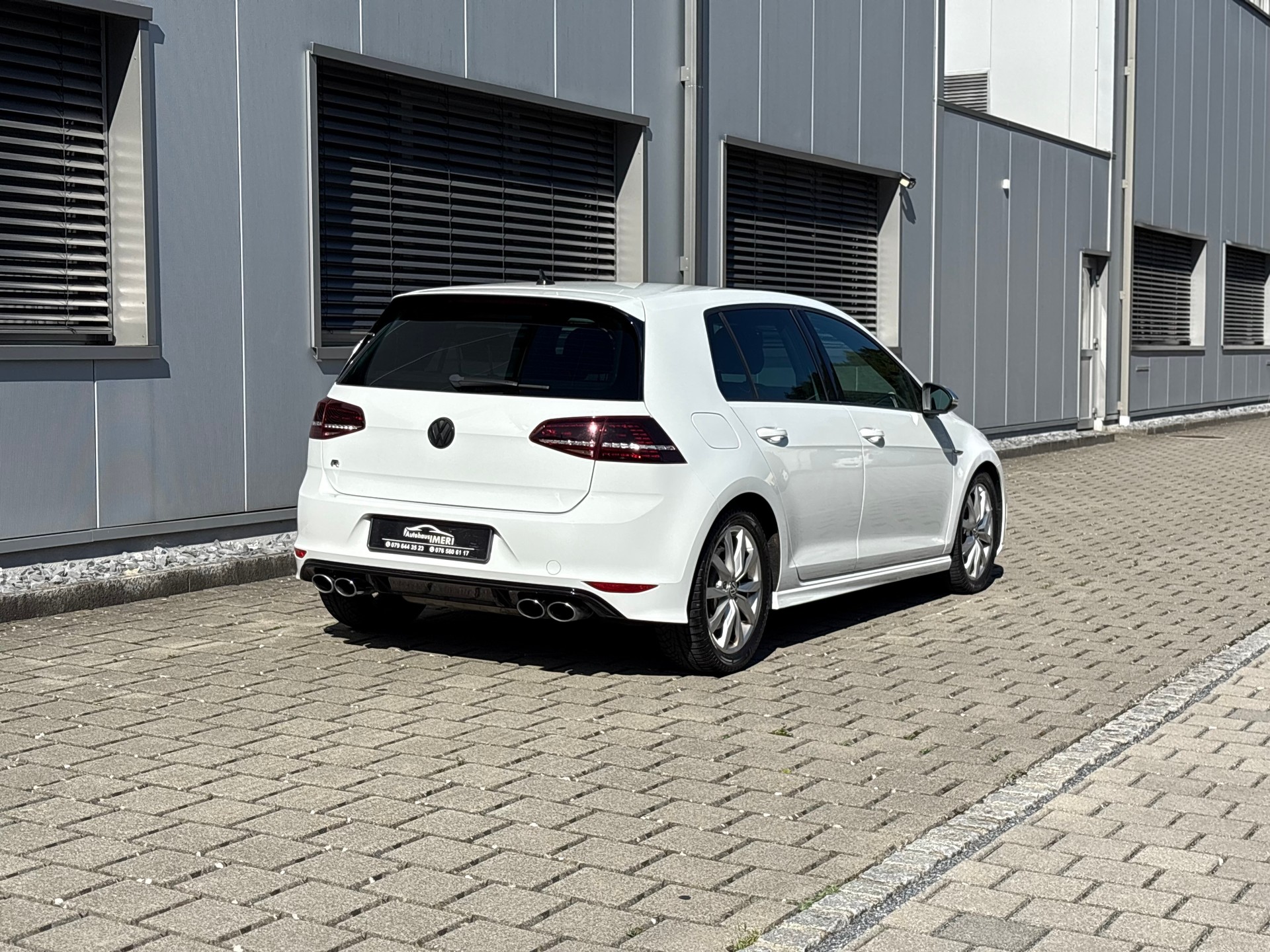 VW Golf 2.0 TSI R 4Motion DSG-image-7