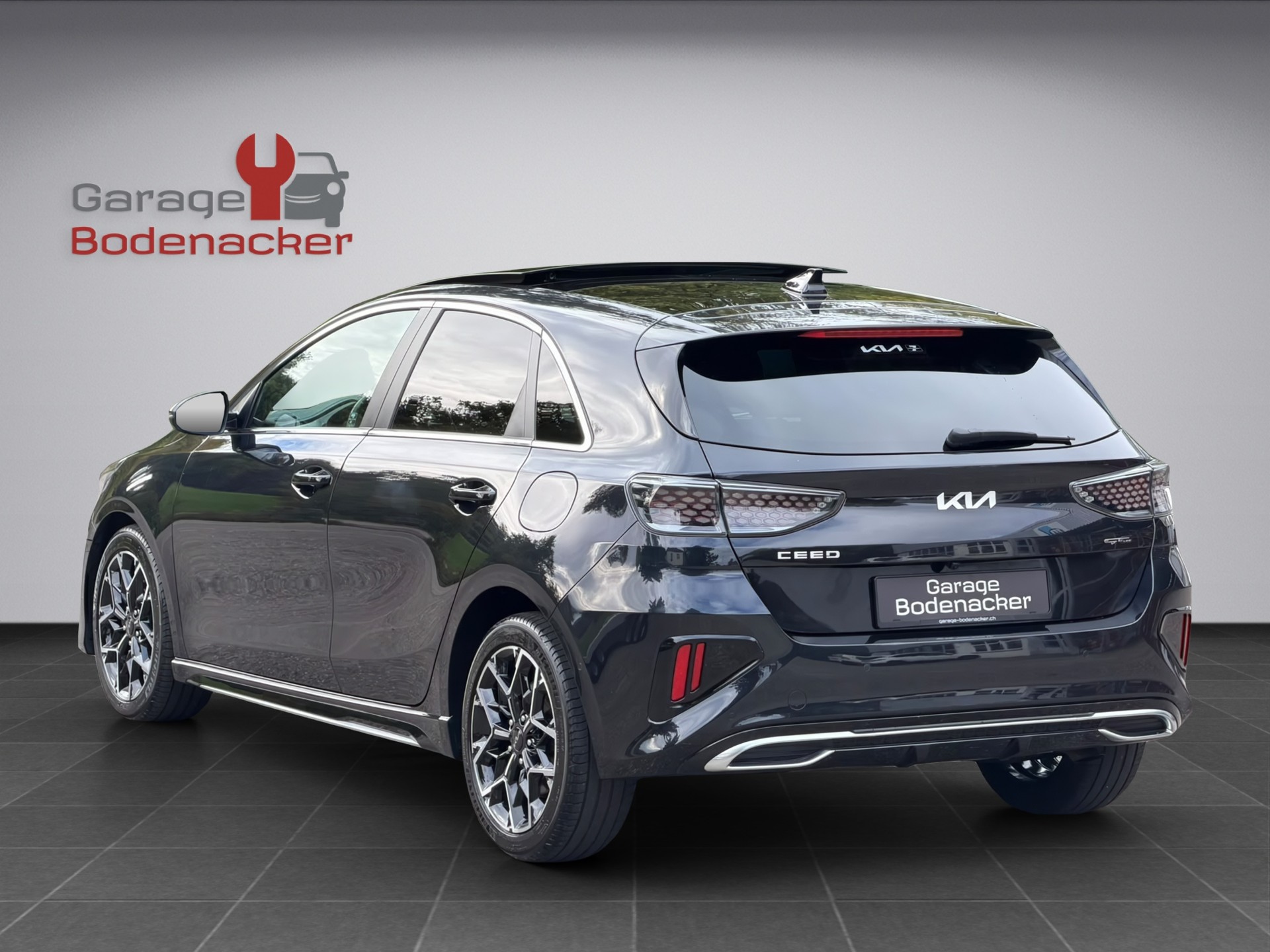 KIA Ceed 1.5 T-GDi GT Line DCT * 160 PS * Benziner *-showroom-element-3