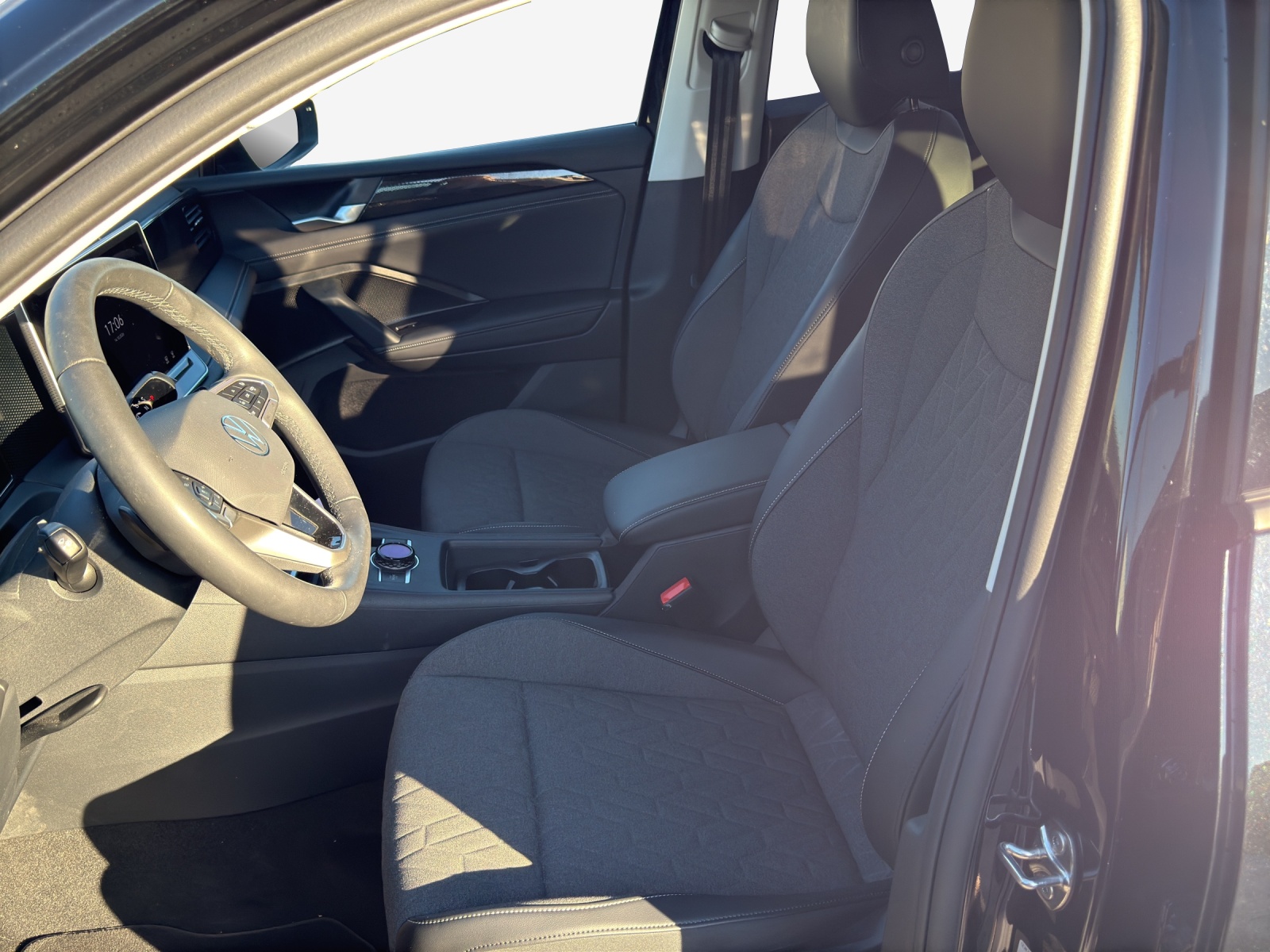 VW Tiguan 1.5 TSI evo2 mHEV Life DSG-image-7