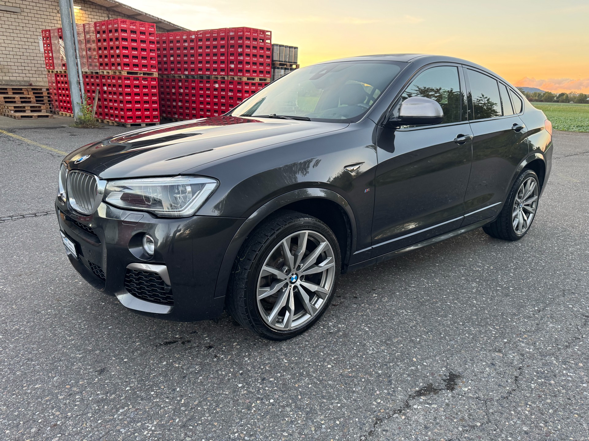 BMW X4 M 40i Steptronic-showroom-element-2