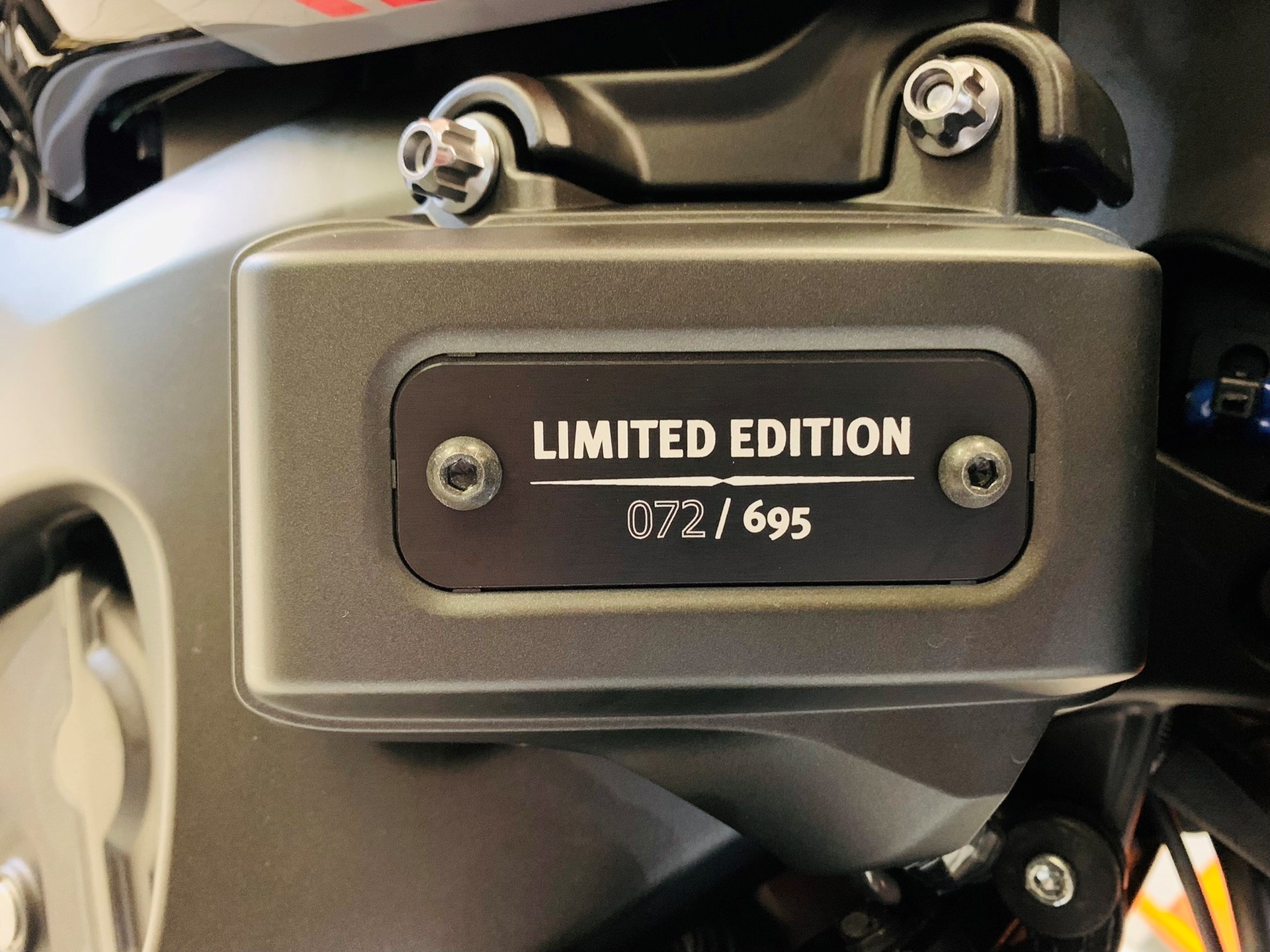 YAMAHA XSR 900 Abarth-image-1
