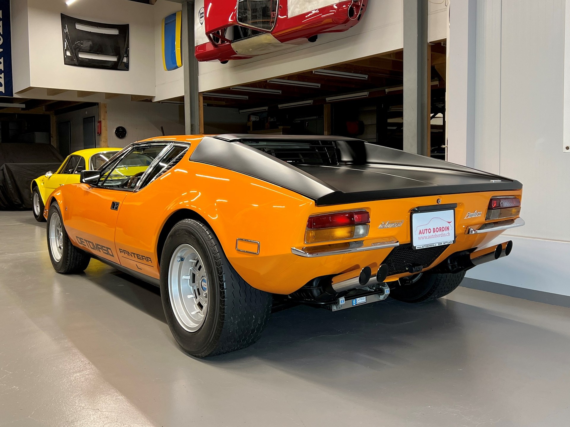 DE TOMASO PANTERA L 874 ORANGE/BLACK-image-5
