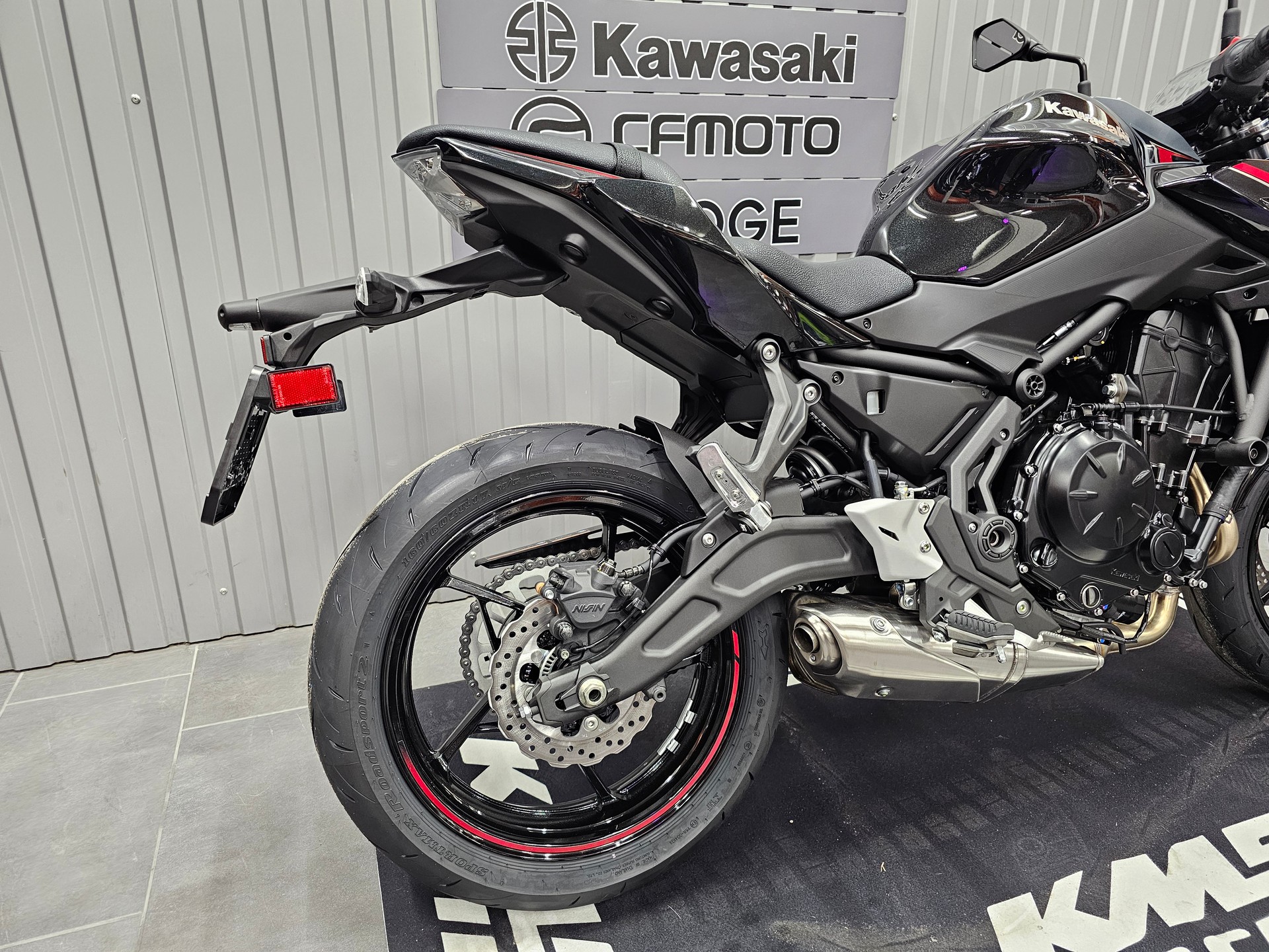 KAWASAKI Z 650-image-2