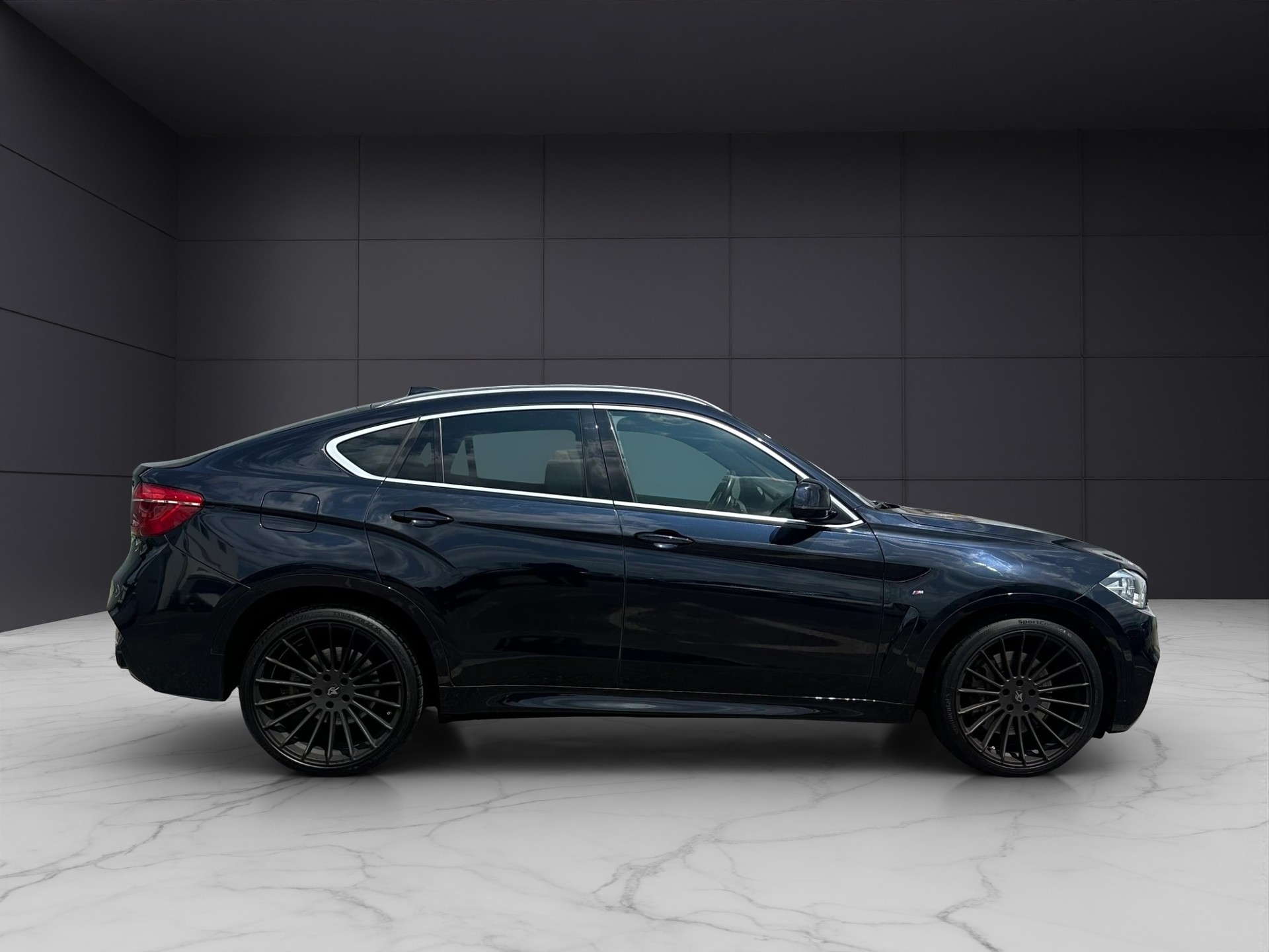 BMW X6 M50d Steptronic-showroom-element-2