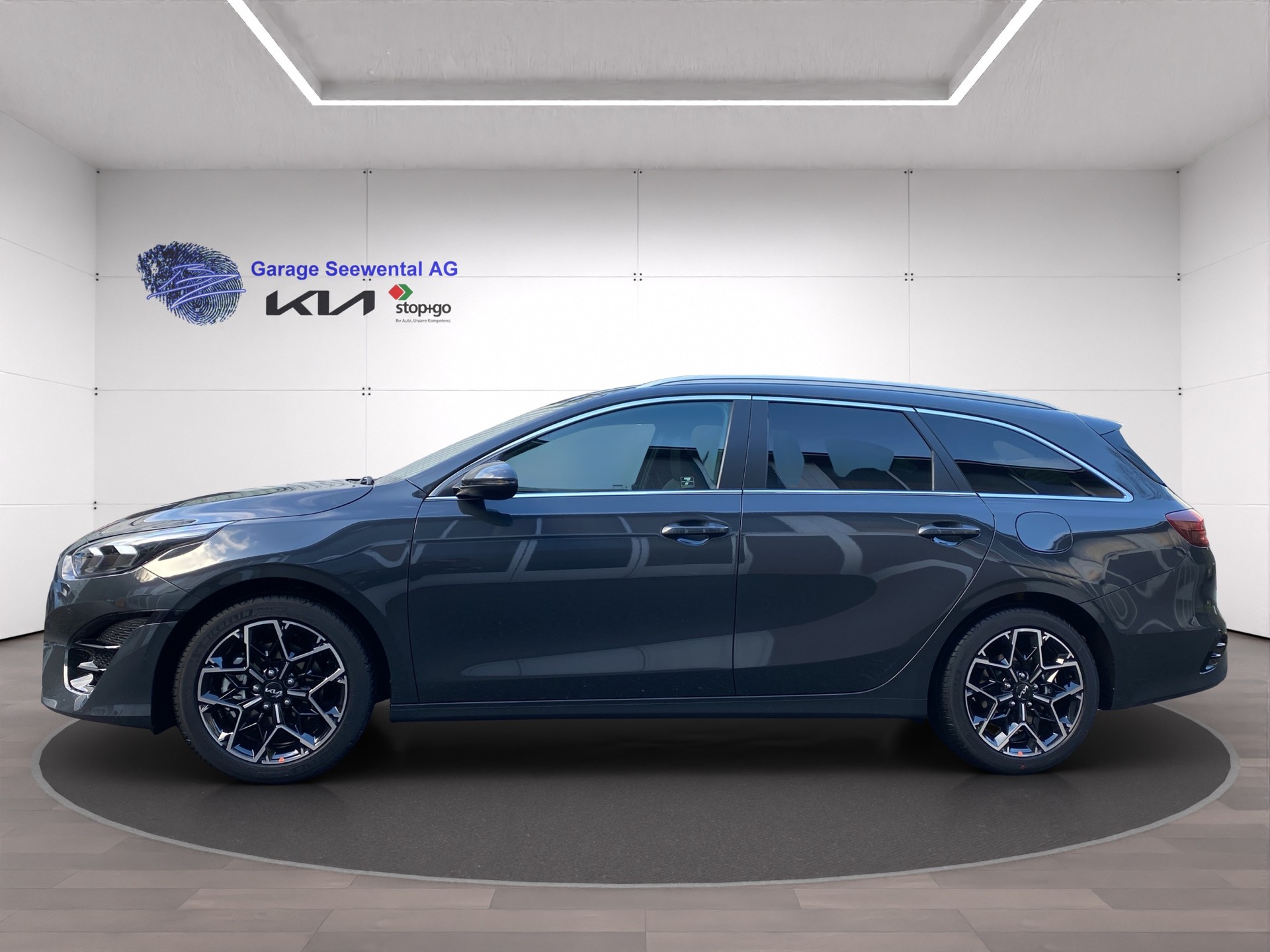 KIA Ceed Sportswagon 1.5 T-GDi MHEV GT-Line DCT-showroom-element-2