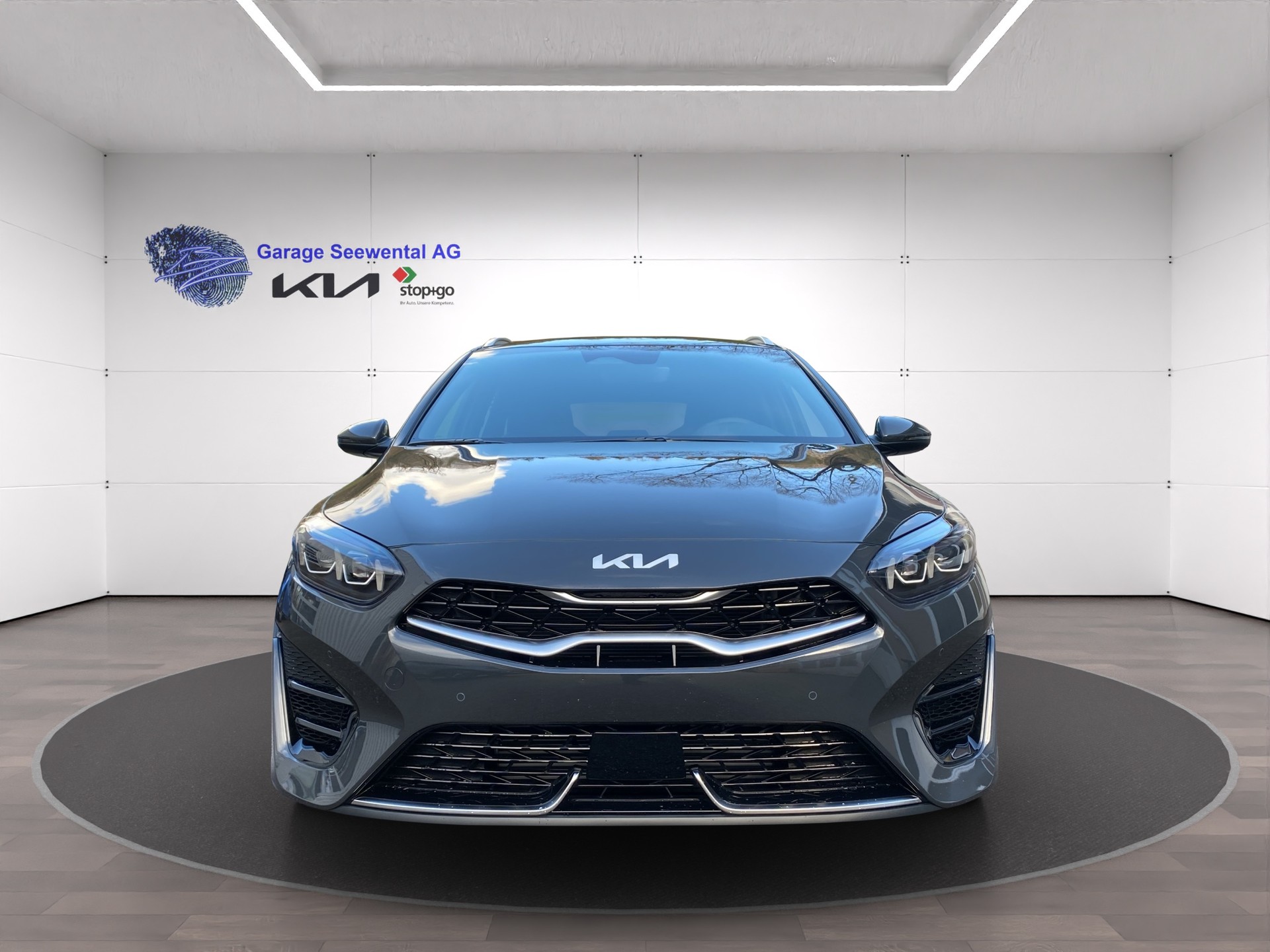 KIA Ceed Sportswagon 1.5 T-GDi MHEV GT-Line DCT-showroom-element-1