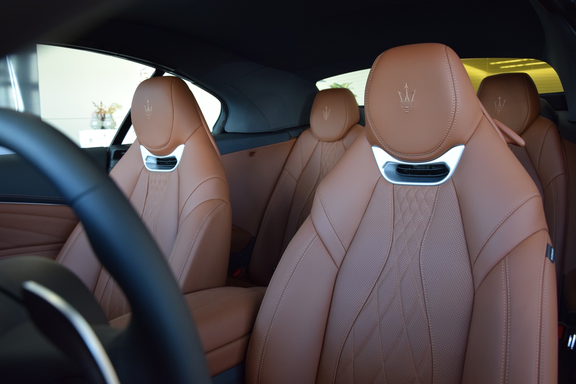 MASERATI Grancabrio Modena-image-12