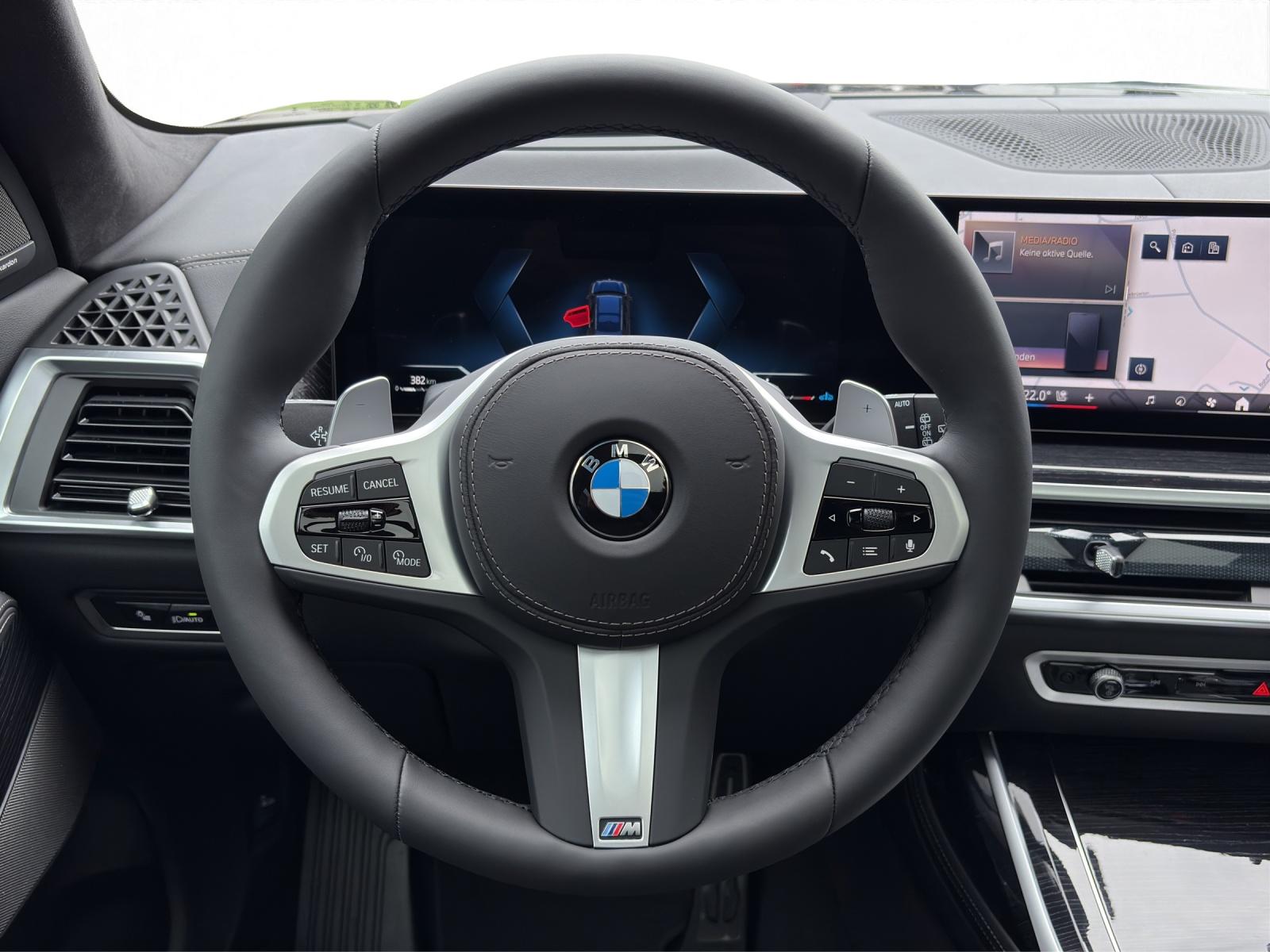 BMW X7 40d xDrive-image-10