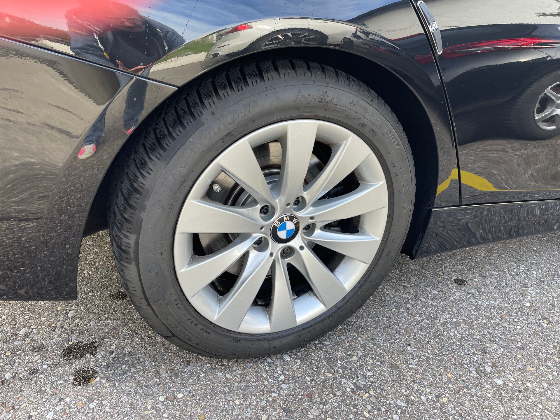 BMW 335i Sport Line-image-13