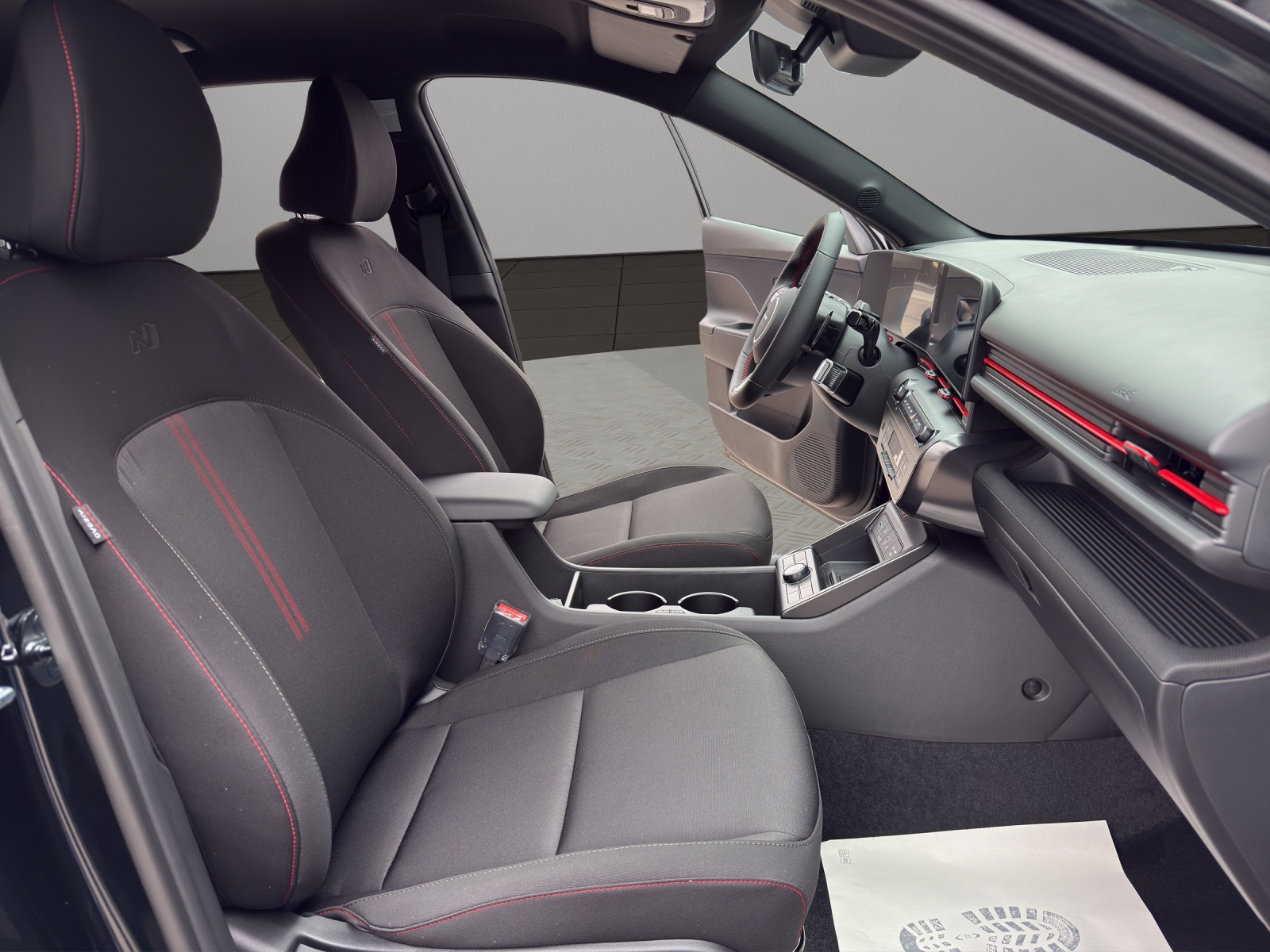 HYUNDAI Kona 1.6 GDi HEV N Line DCT-image-16