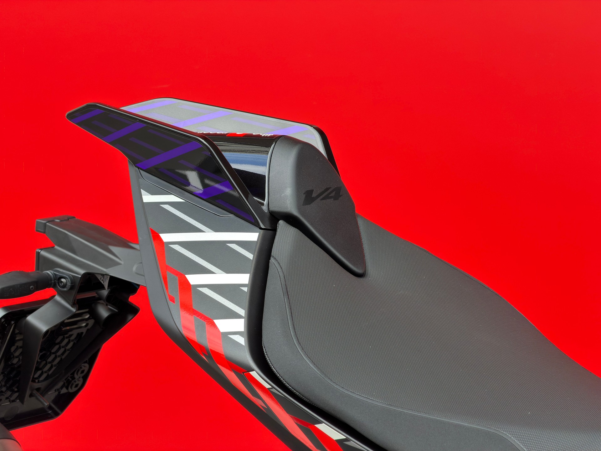 APRILIA RSV4 1100 E5+ Factory-image-8