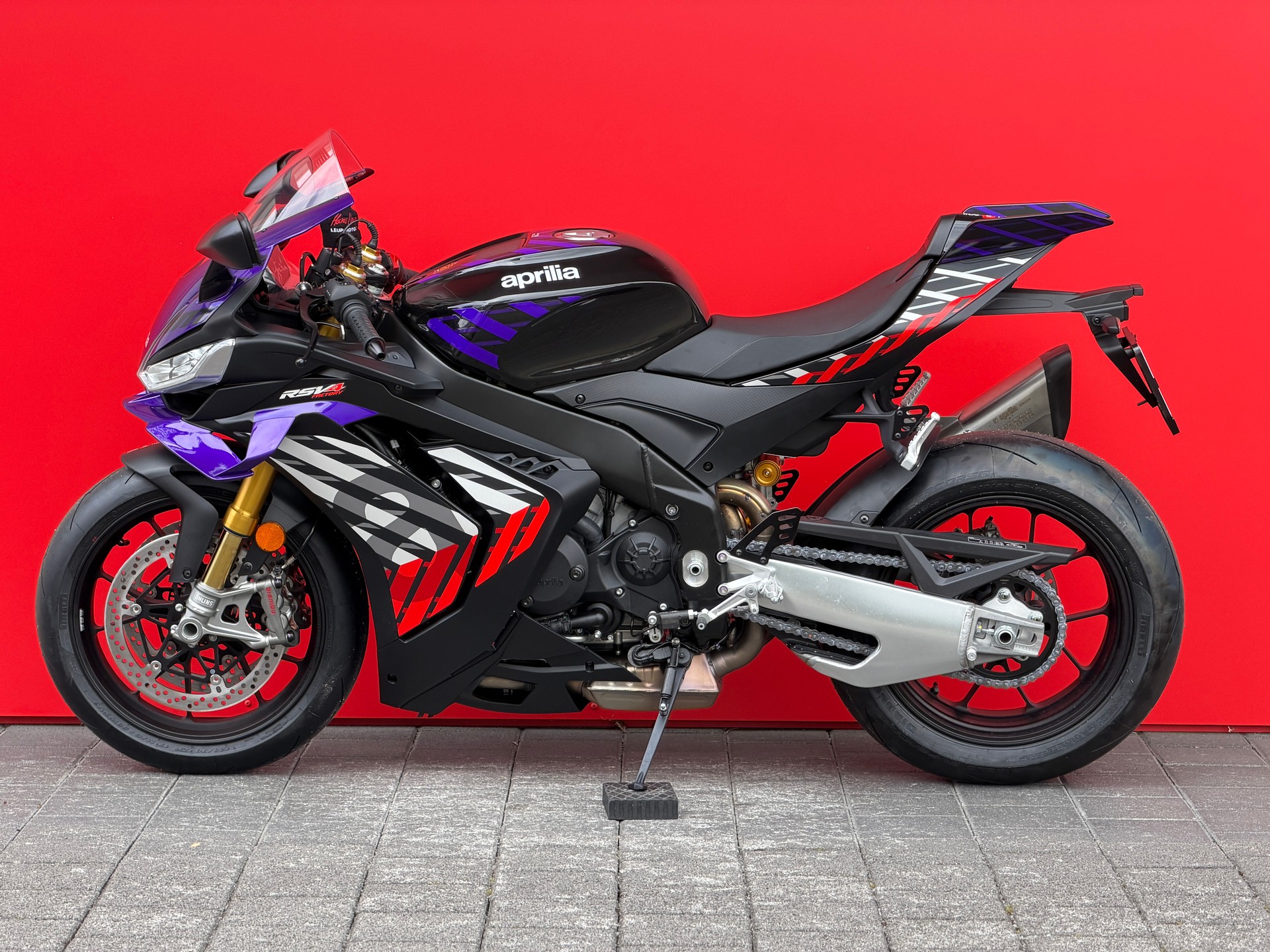APRILIA RSV4 1100 E5+ Factory-image-15