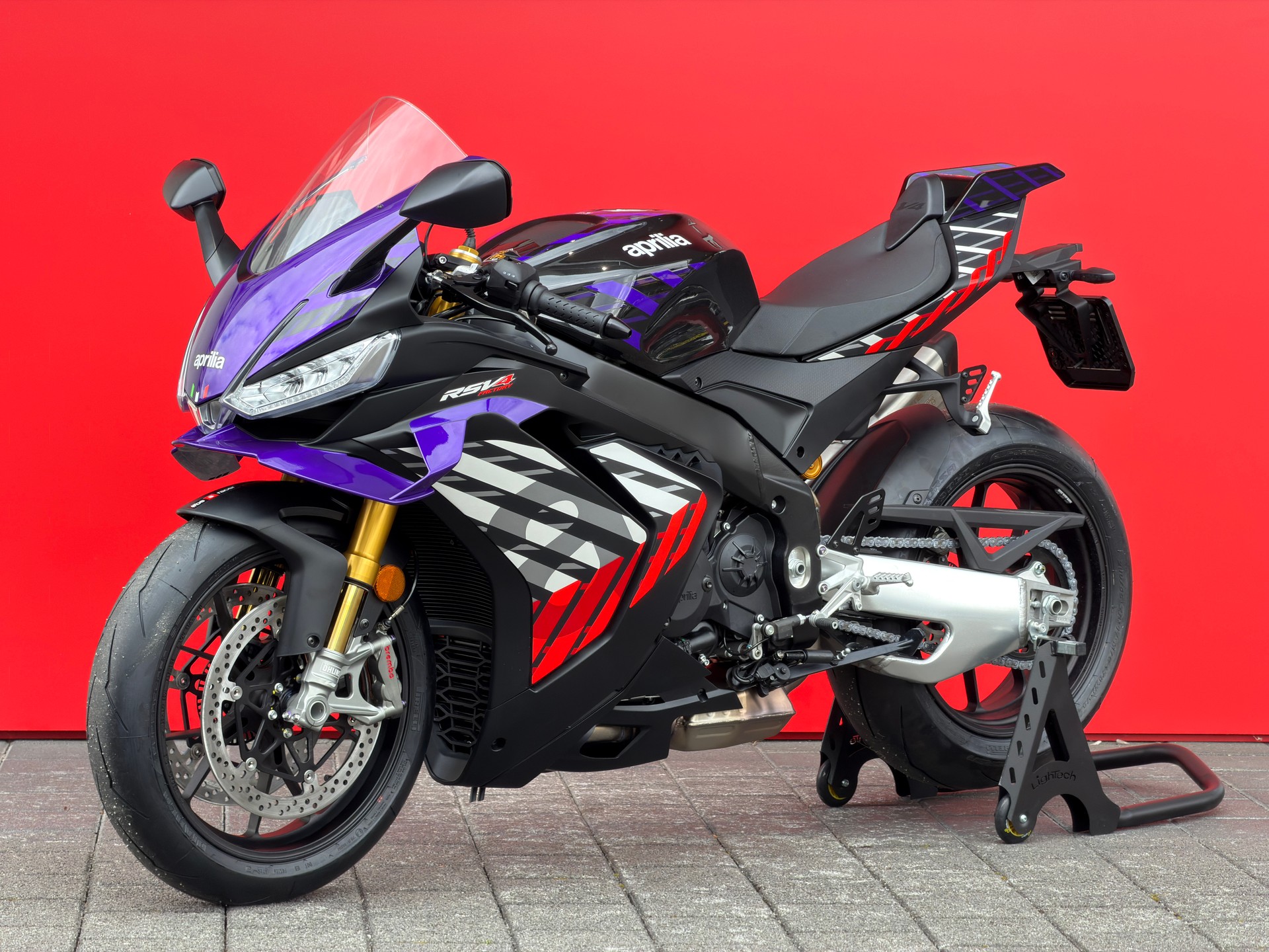 APRILIA RSV4 1100 E5+ Factory-image-1